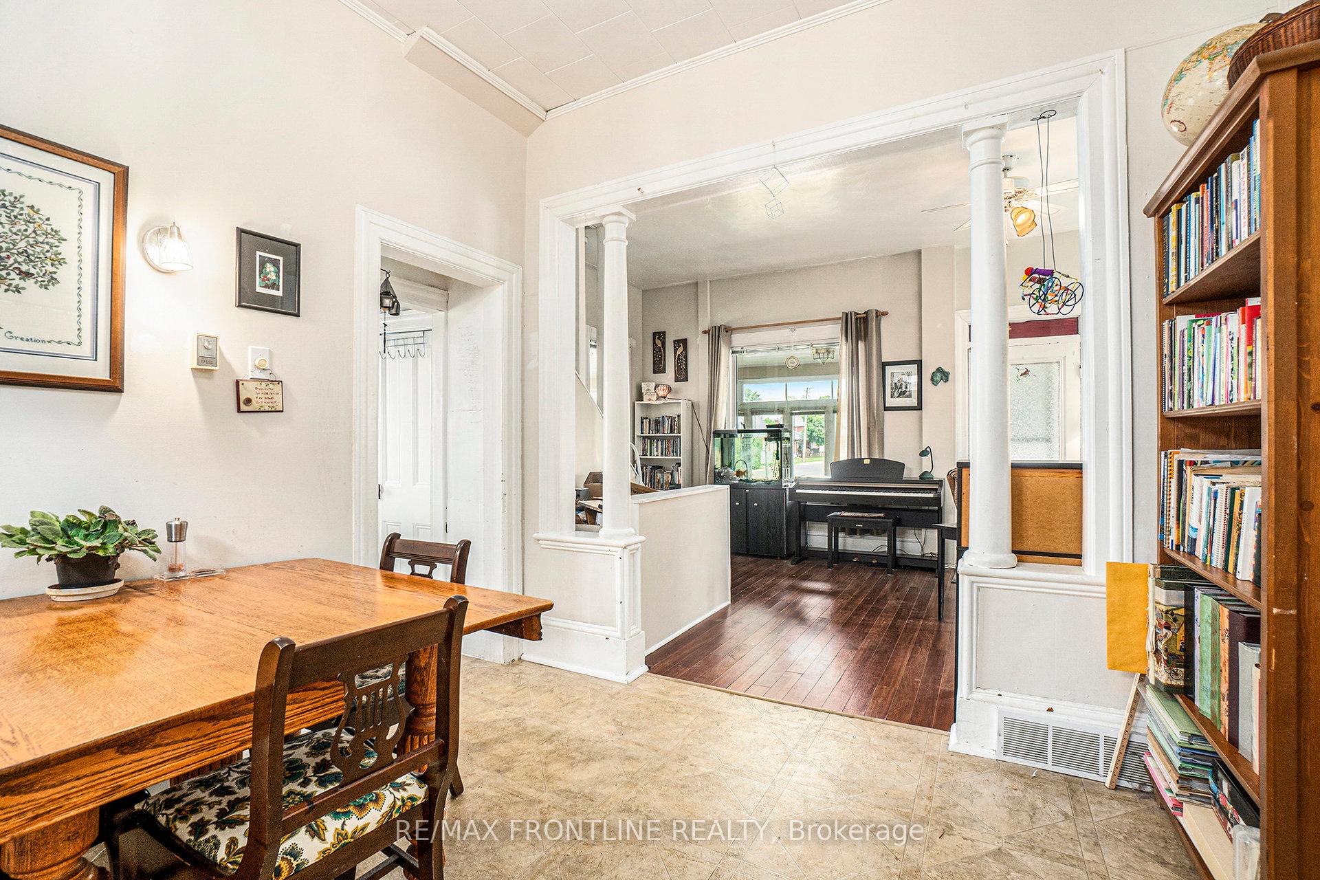 Photo 6 of 29 Strathcona Street, Smiths Falls — HOMEH
