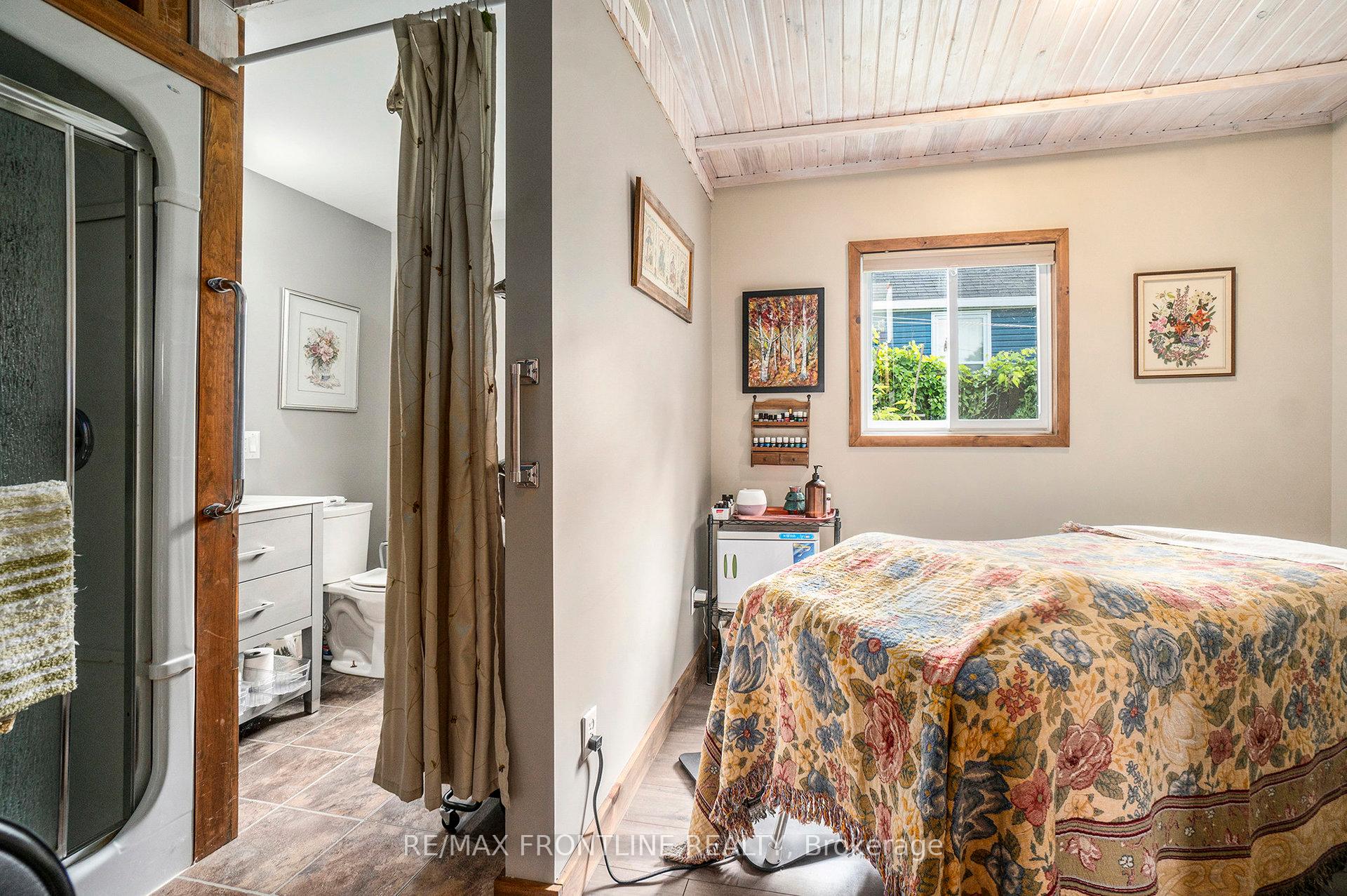 Photo 19 of 29 Strathcona Street, Smiths Falls — HOMEH
