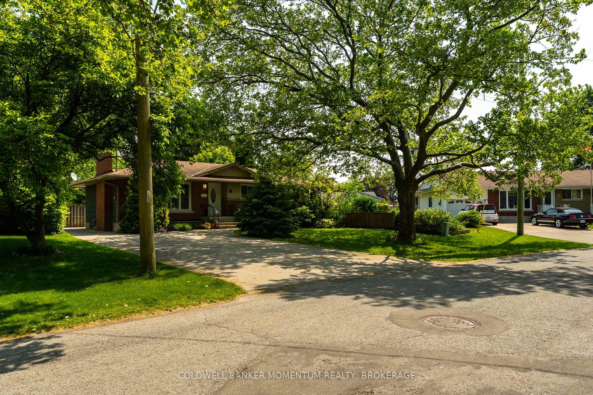 Photo 14 of 34 Hanson Drive, St. Catharines, Bunting/Linwell — HOMEH