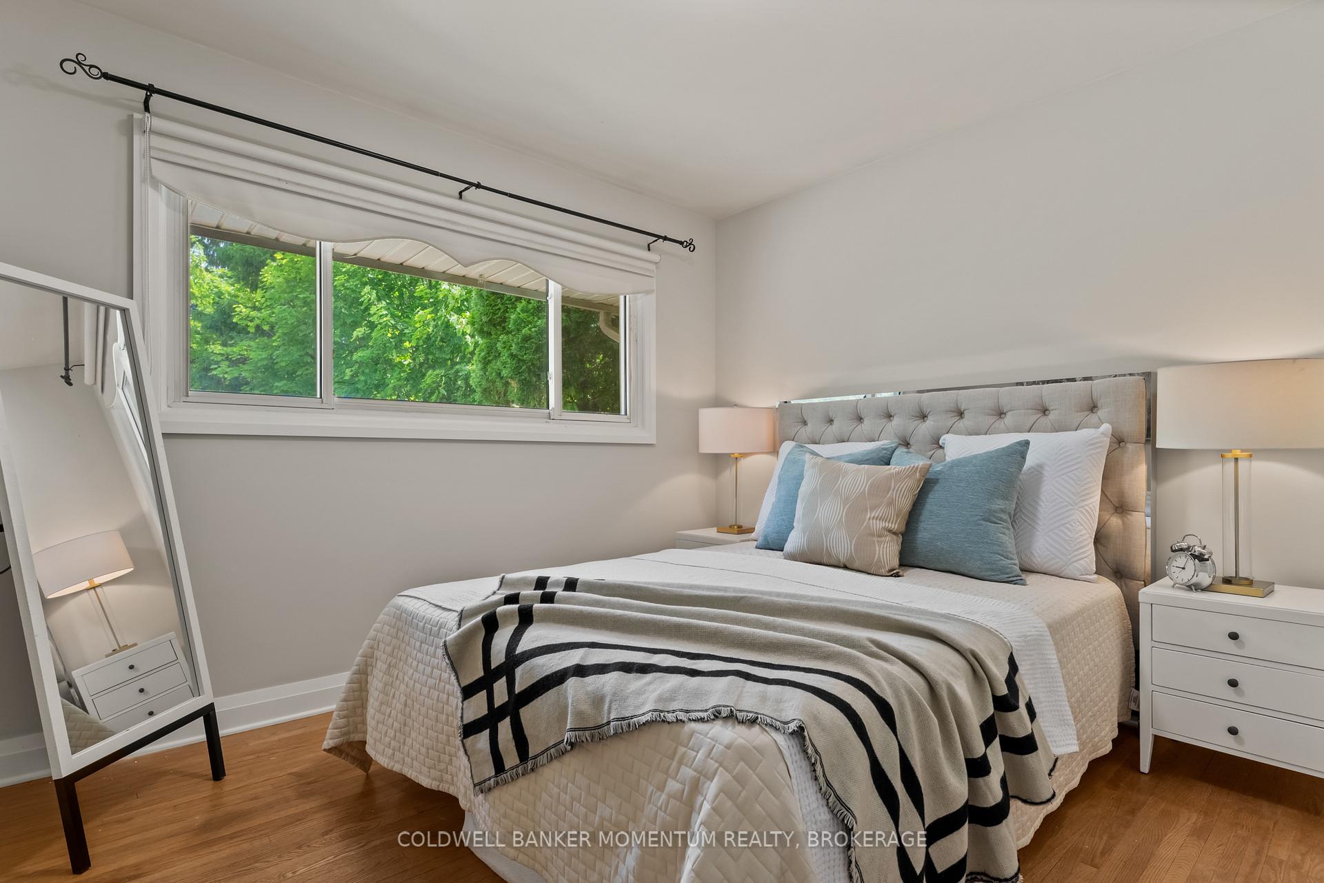 Photo 22 of 34 Hanson Drive, St. Catharines, Bunting/Linwell — HOMEH