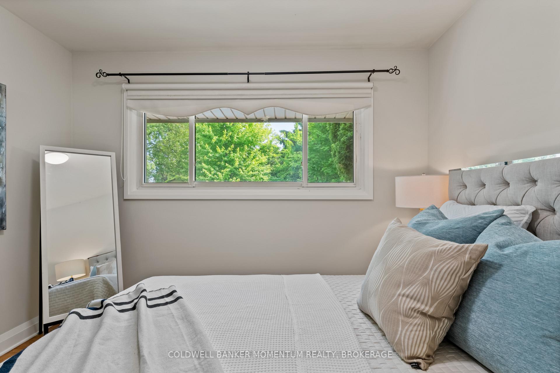 Photo 18 of 34 Hanson Drive, St. Catharines, Bunting/Linwell — HOMEH