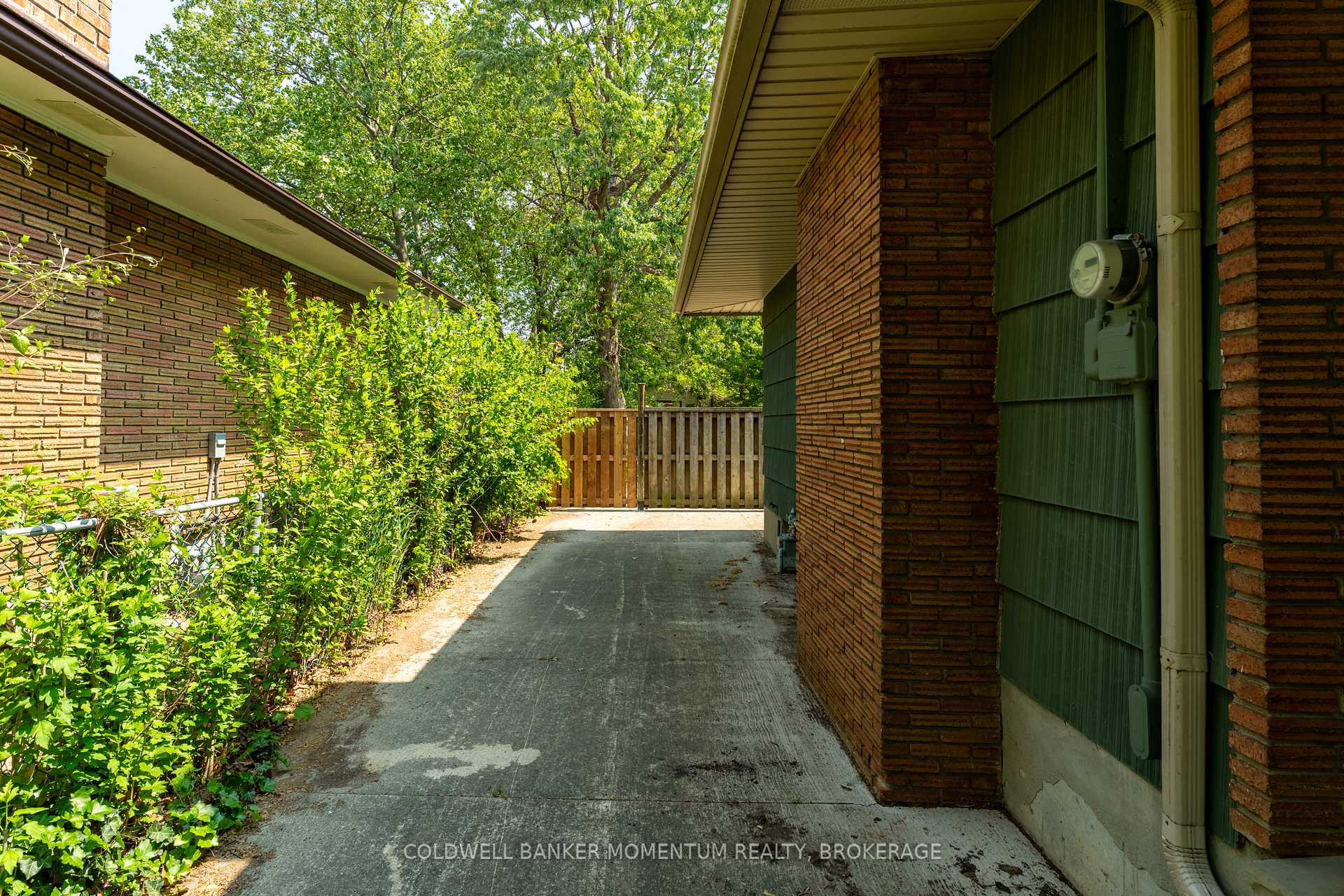 Photo 49 of 34 Hanson Drive, St. Catharines, Bunting/Linwell — HOMEH