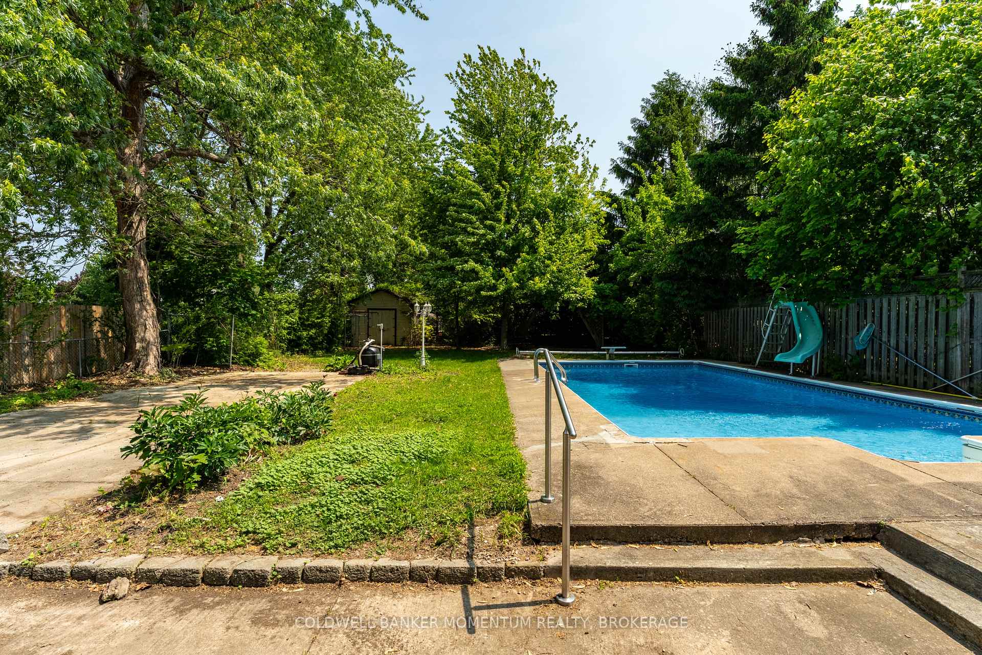 Photo 33 of 34 Hanson Drive, St. Catharines, Bunting/Linwell — HOMEH