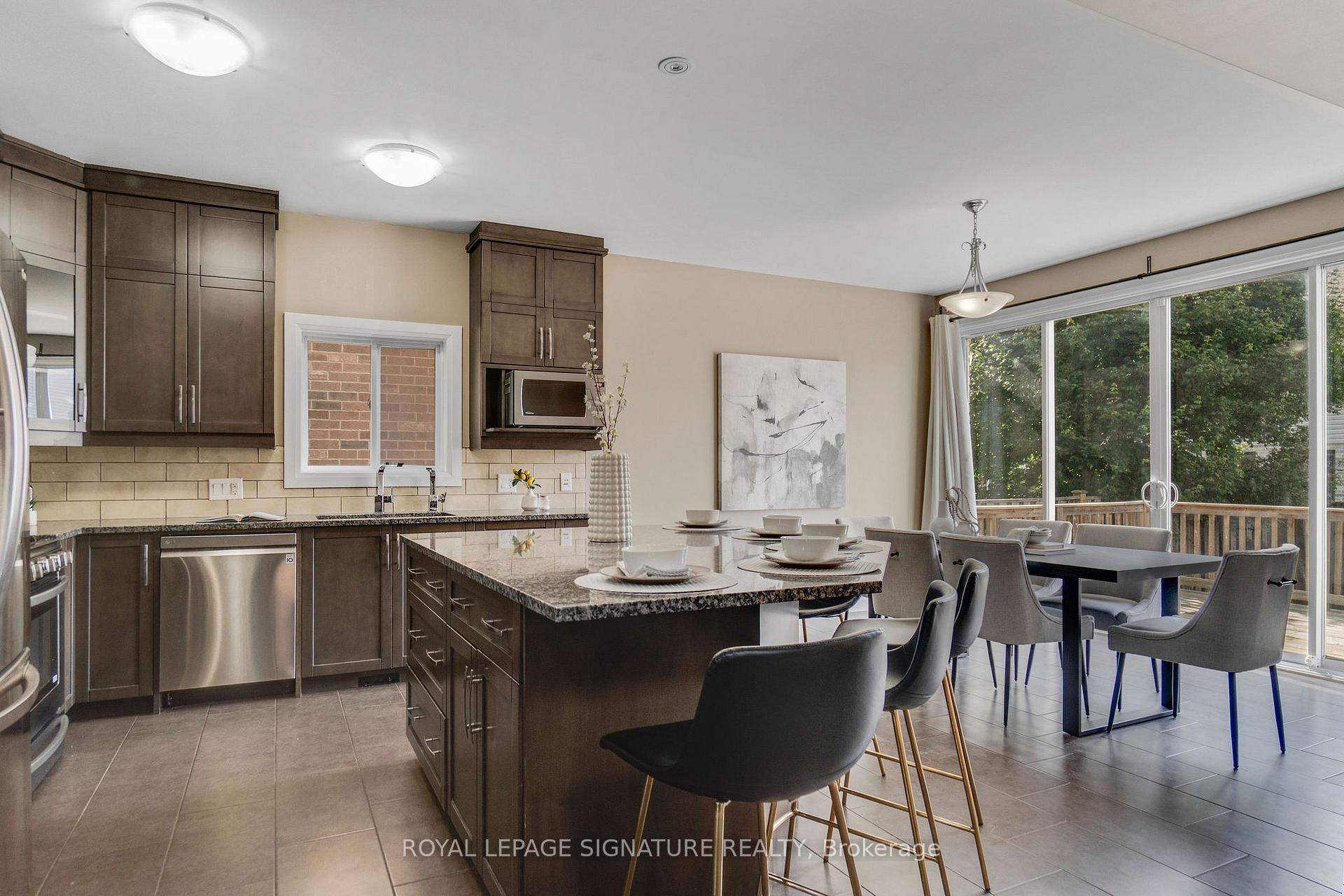 Photo 21 of 593 Pinery Trail, Waterloo — HOMEH