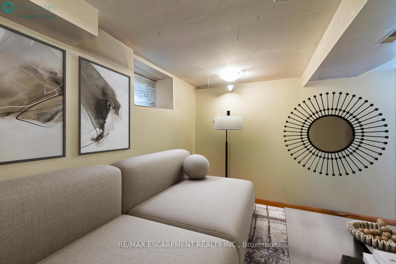 Photo 18 of 24 Carrick Avenue, Hamilton, Gibson — HOMEH