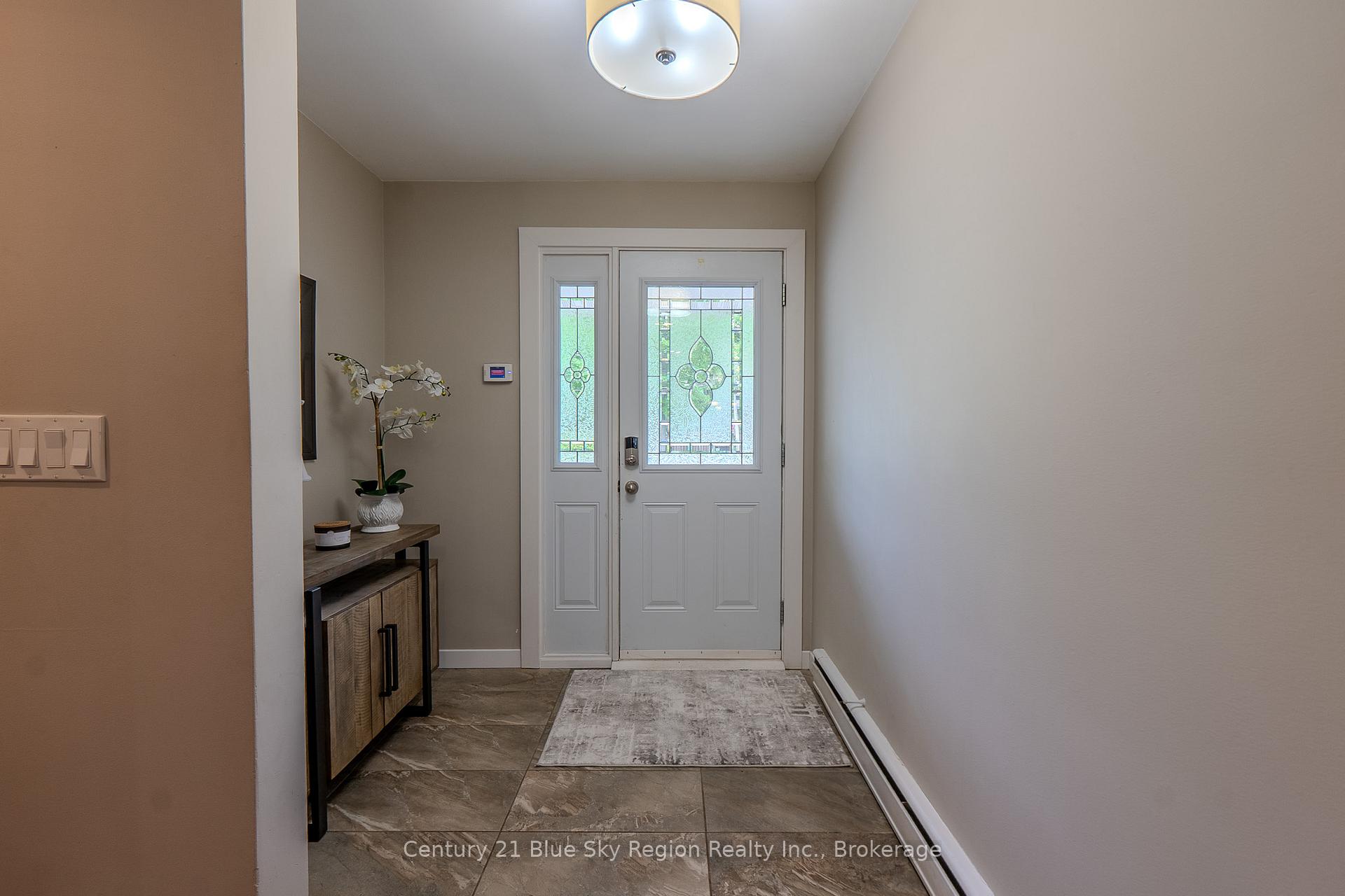 Photo 4 of 50 Campbell Avenue E, North Bay, Ferris — HOMEH