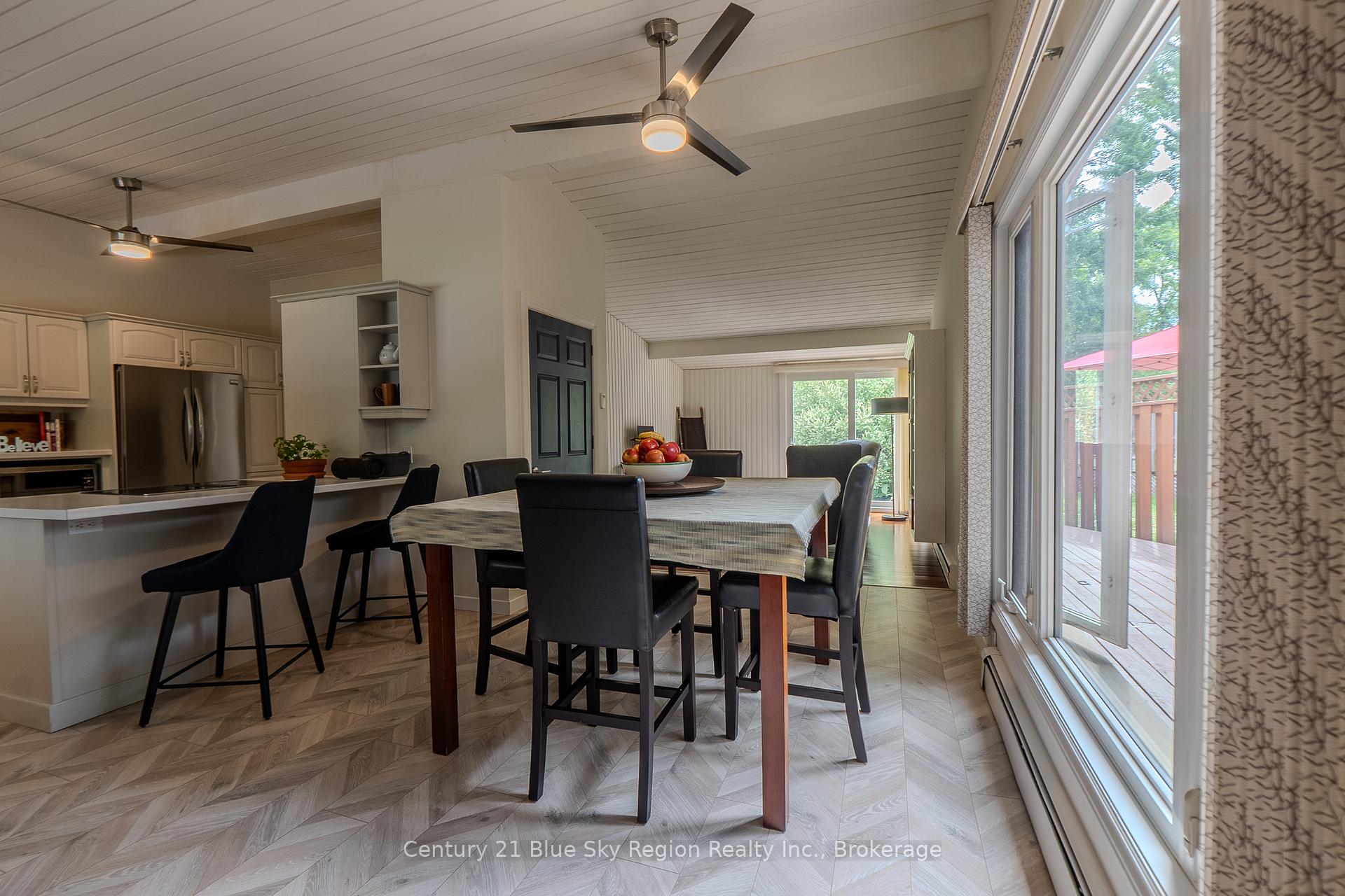 Photo 12 of 50 Campbell Avenue E, North Bay, Ferris — HOMEH