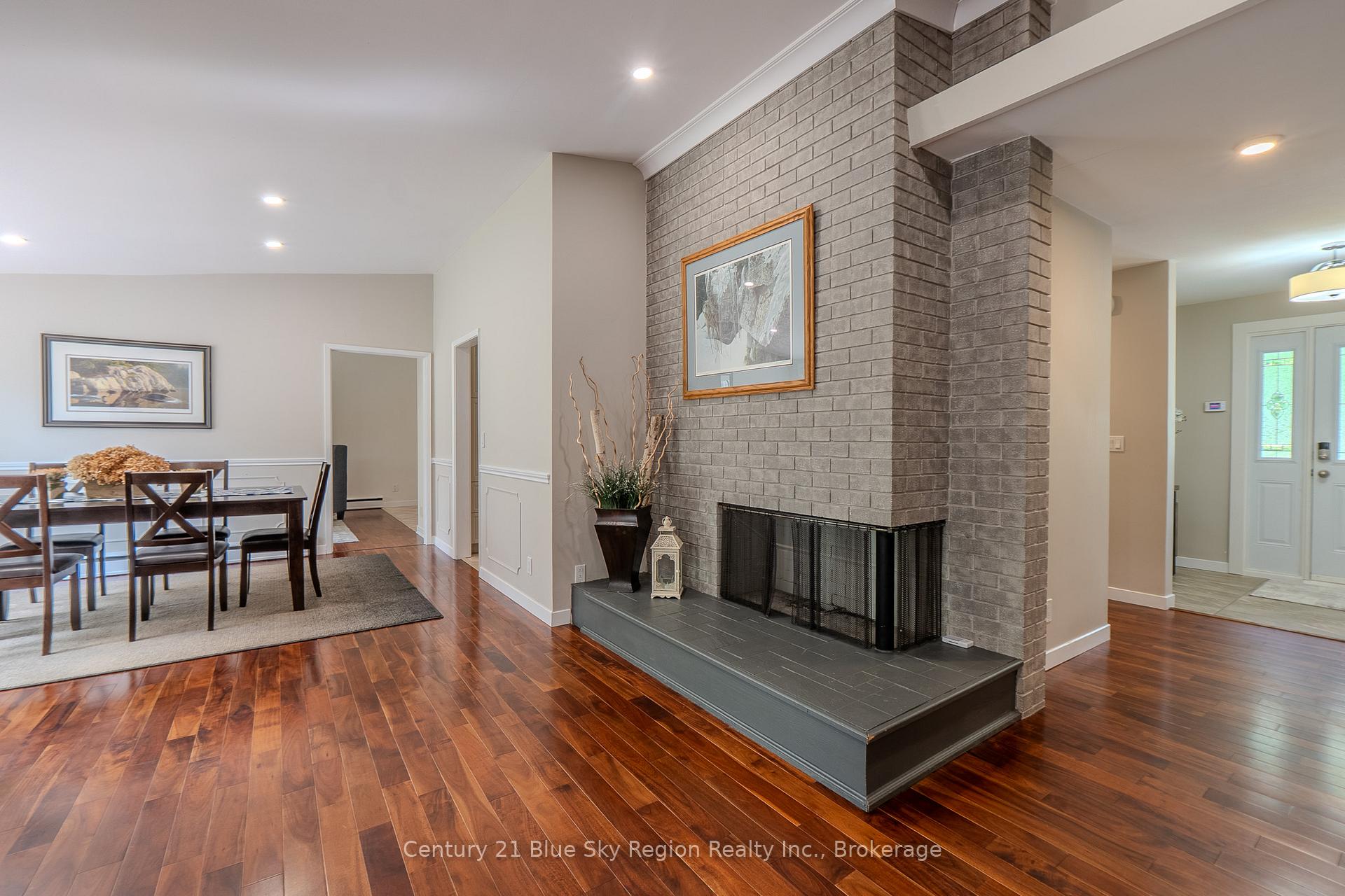Photo 18 of 50 Campbell Avenue E, North Bay, Ferris — HOMEH