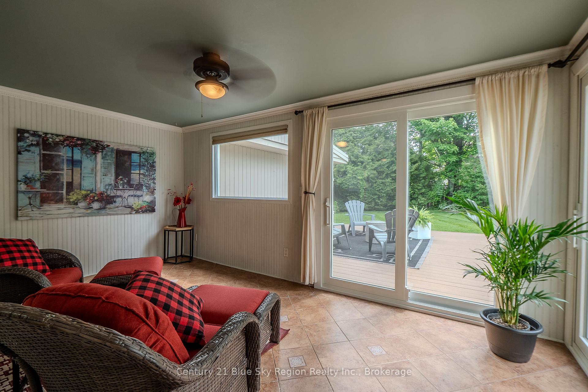 Photo 27 of 50 Campbell Avenue E, North Bay, Ferris — HOMEH