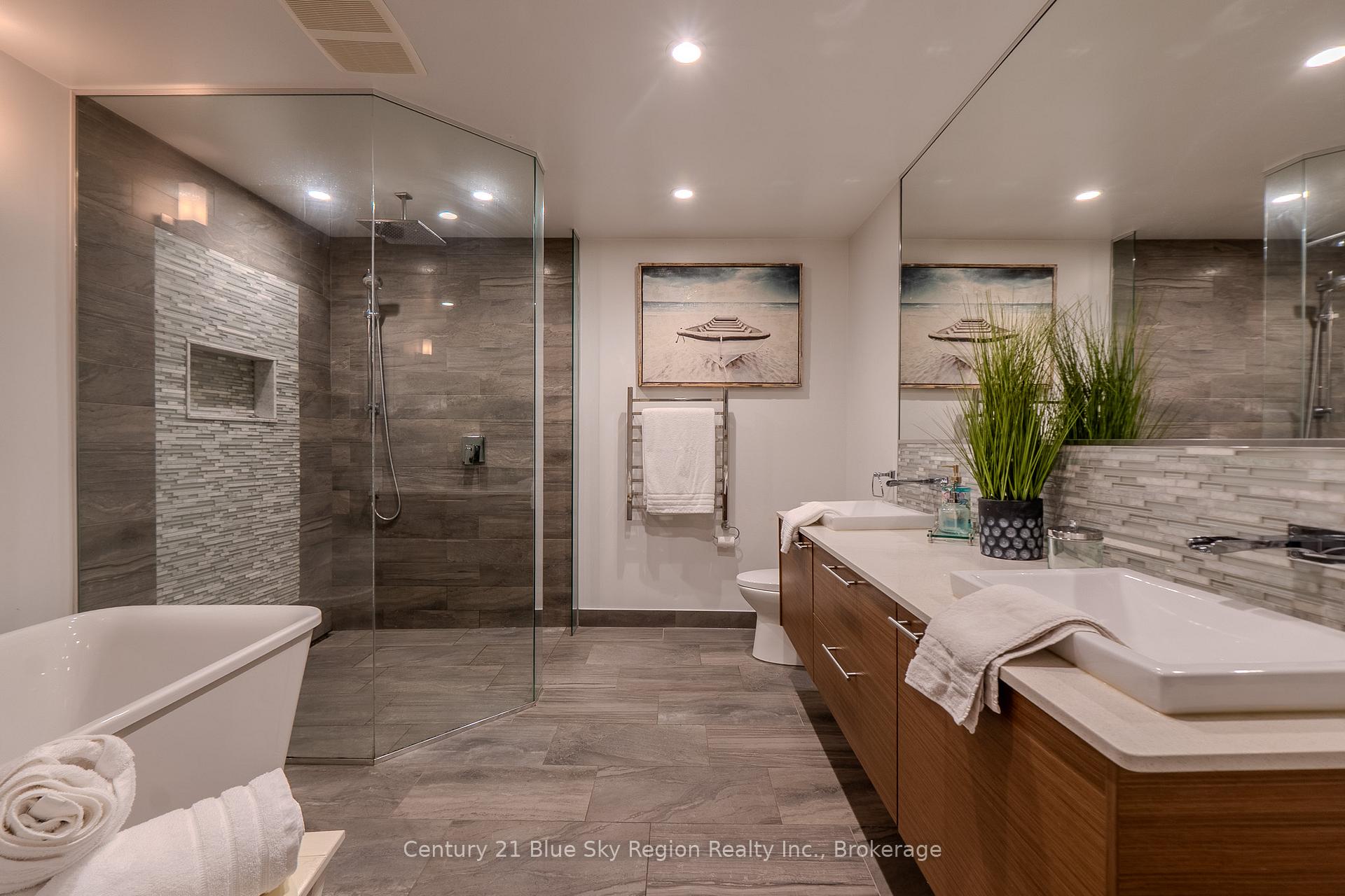 Photo 44 of 50 Campbell Avenue E, North Bay, Ferris — HOMEH