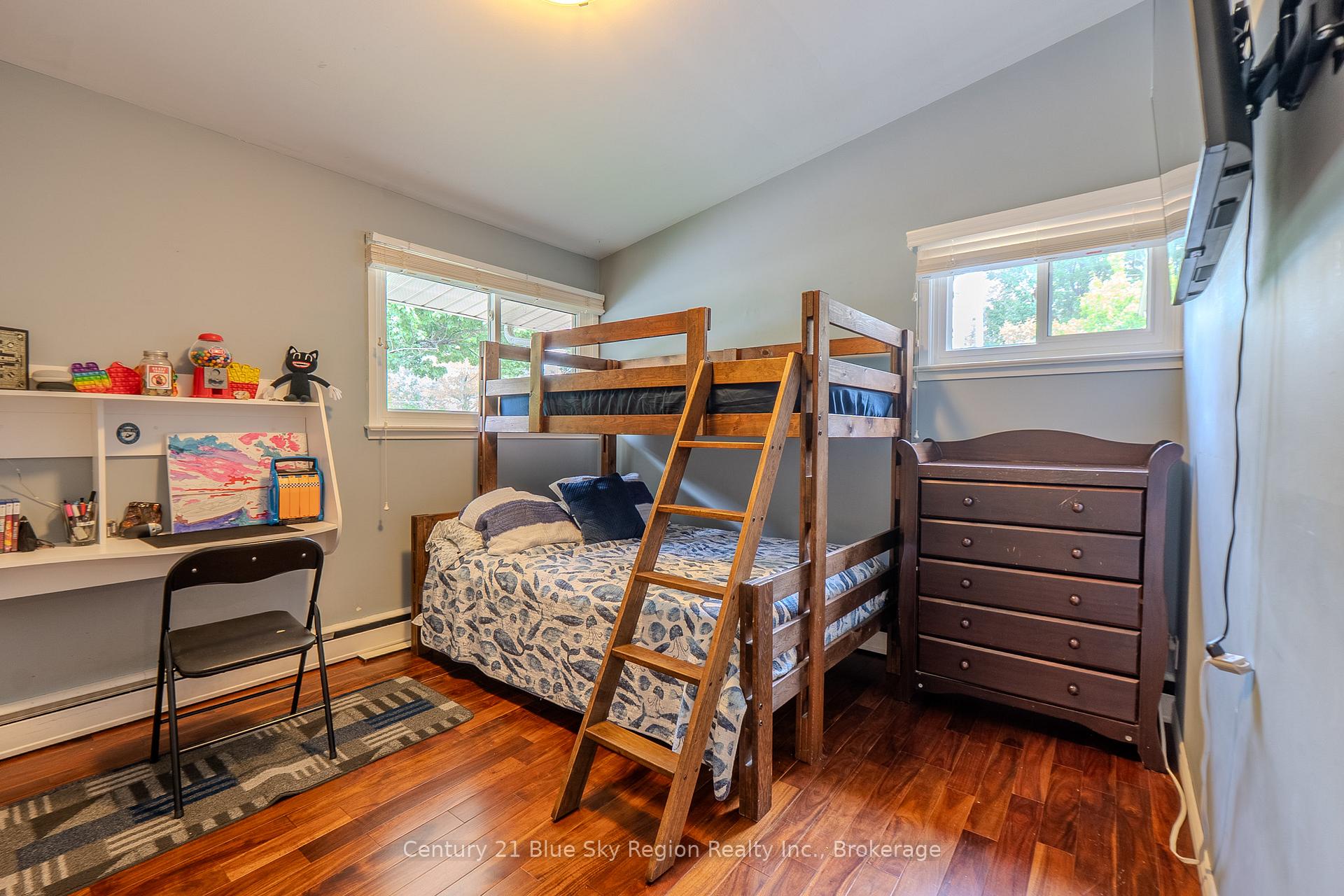 Photo 48 of 50 Campbell Avenue E, North Bay, Ferris — HOMEH