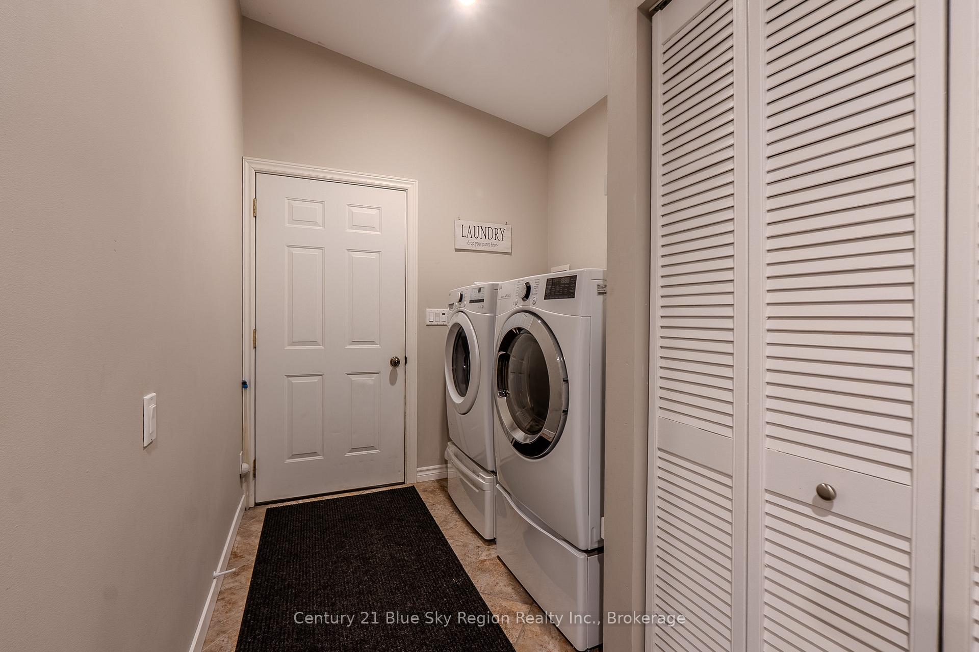 Photo 24 of 50 Campbell Avenue E, North Bay, Ferris — HOMEH