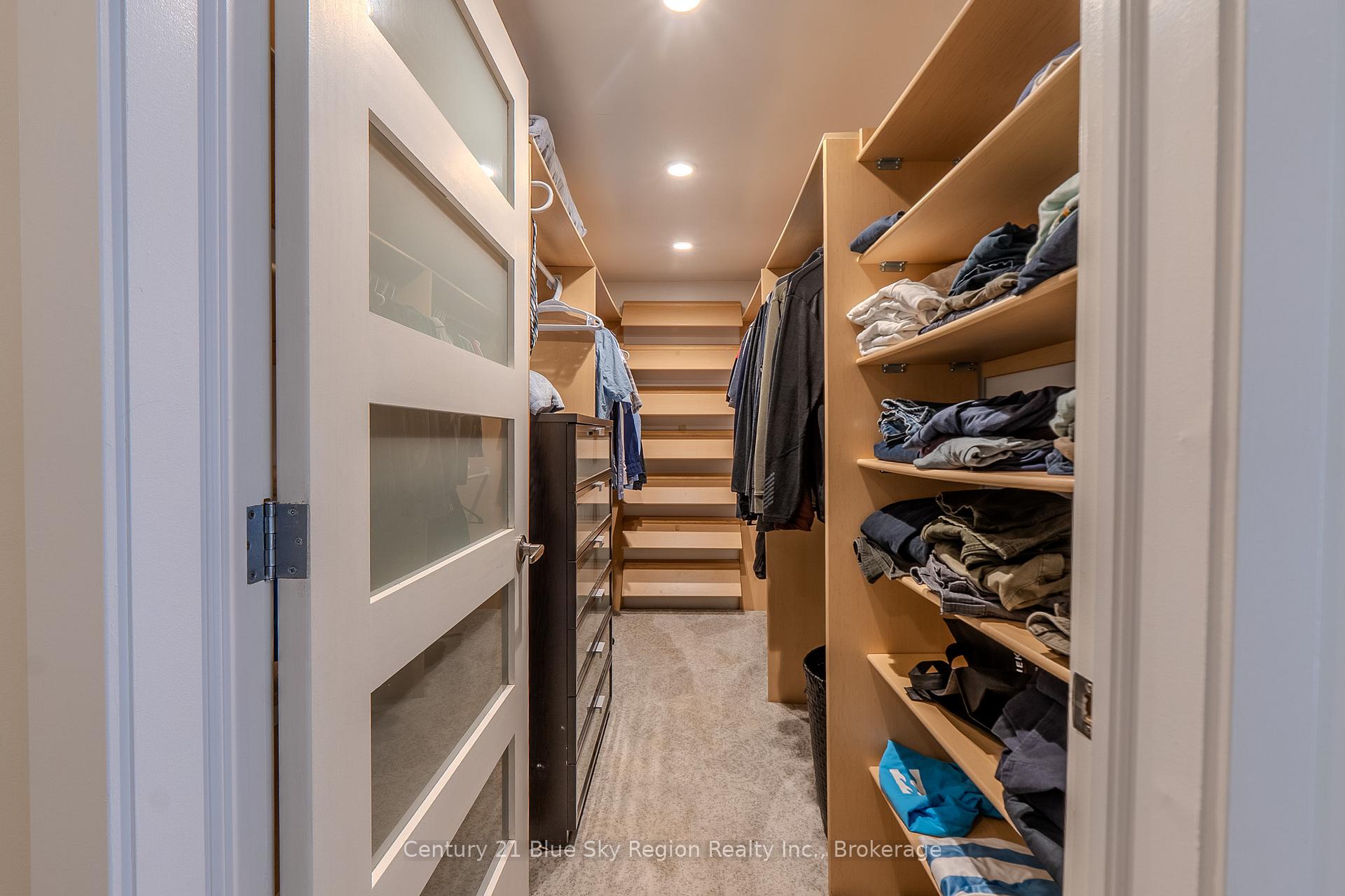 Photo 33 of 50 Campbell Avenue E, North Bay, Ferris — HOMEH