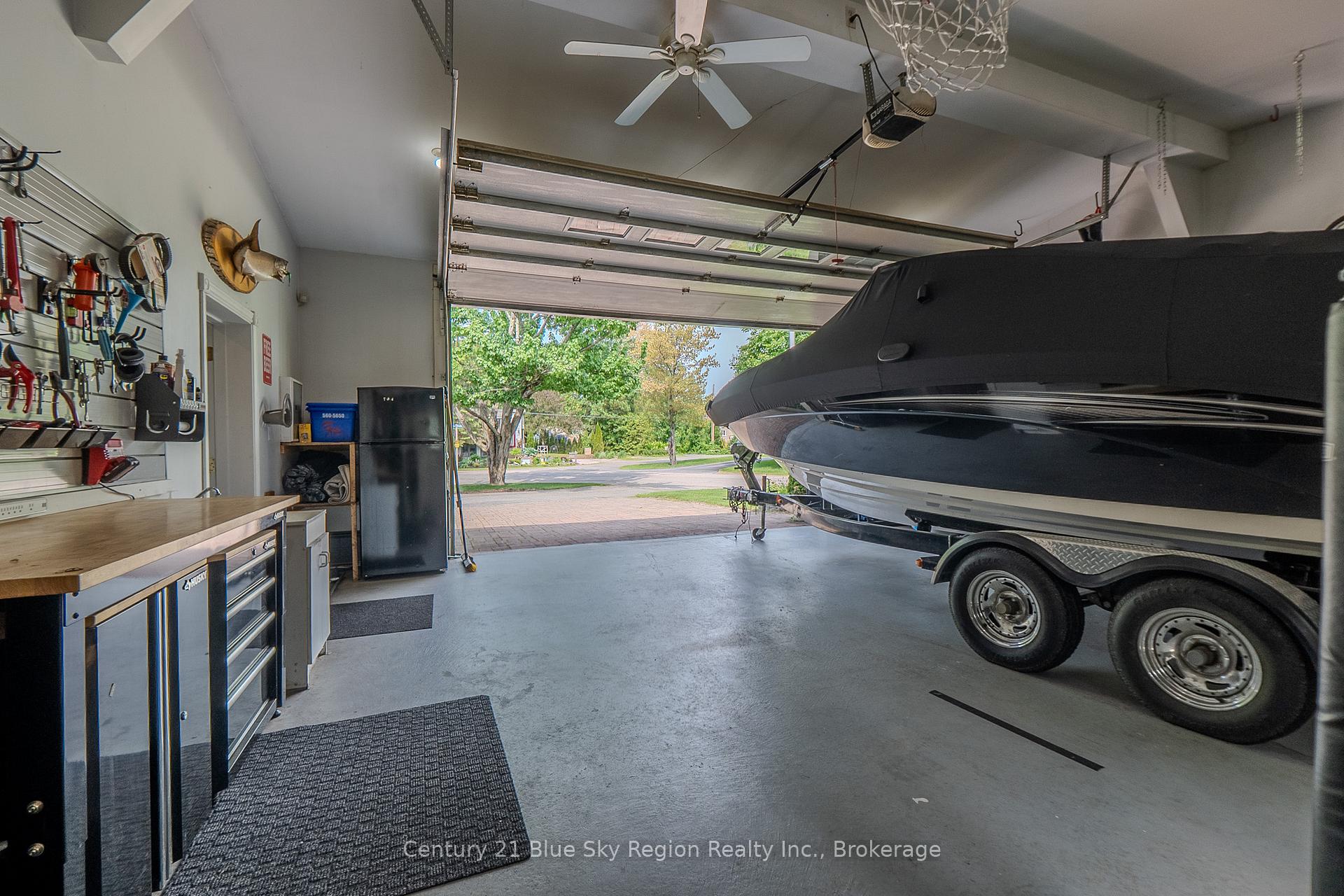 Photo 32 of 50 Campbell Avenue E, North Bay, Ferris — HOMEH