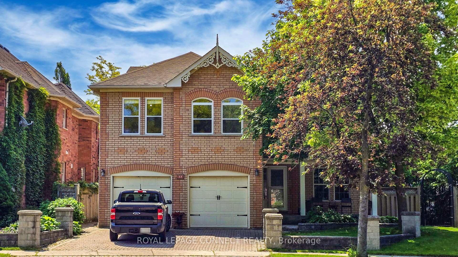 Photo 3 of 68 McBeth Place N, Whitby, Brooklin — HOMEH