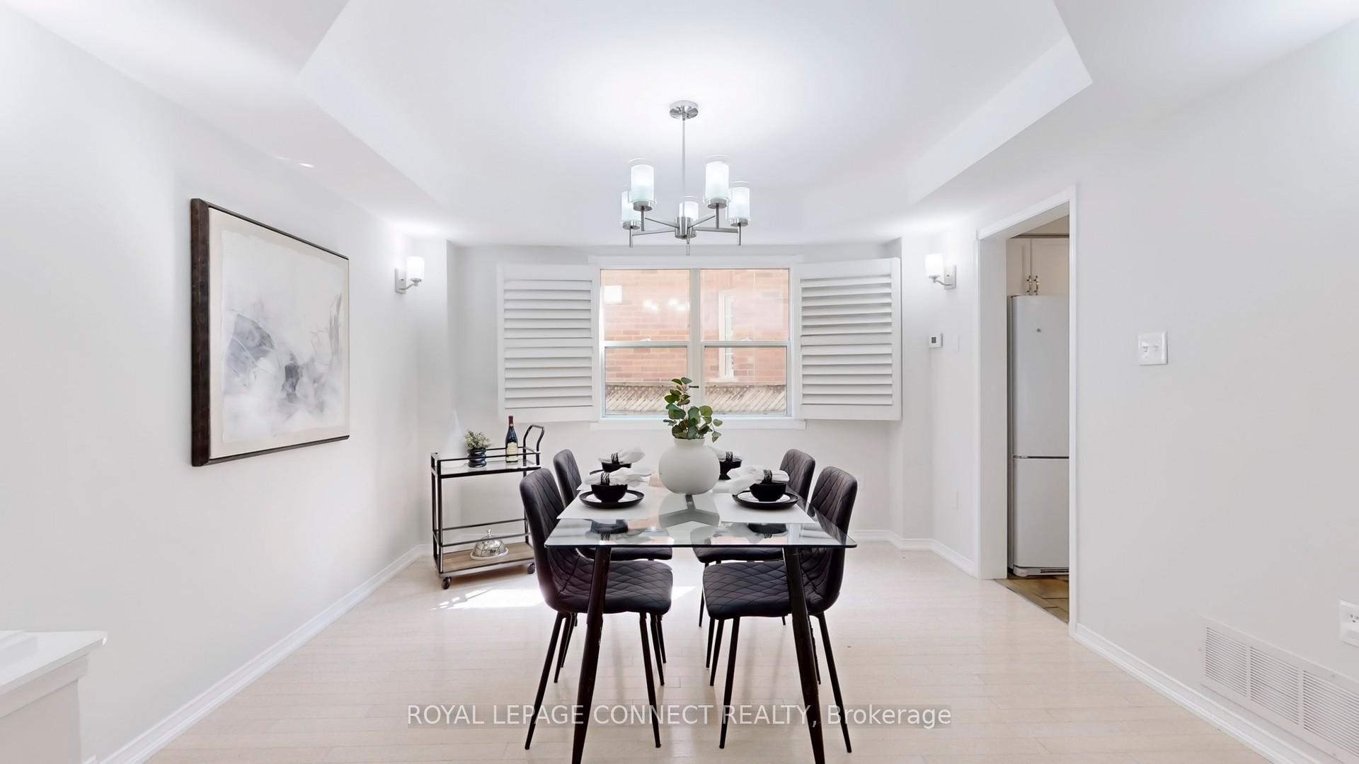 Photo 10 of 68 McBeth Place N, Whitby, Brooklin — HOMEH