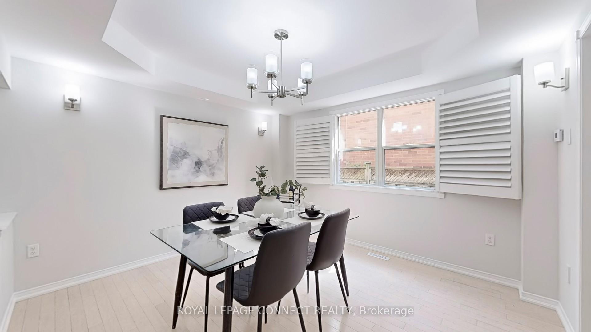 Photo 4 of 68 McBeth Place N, Whitby, Brooklin — HOMEH