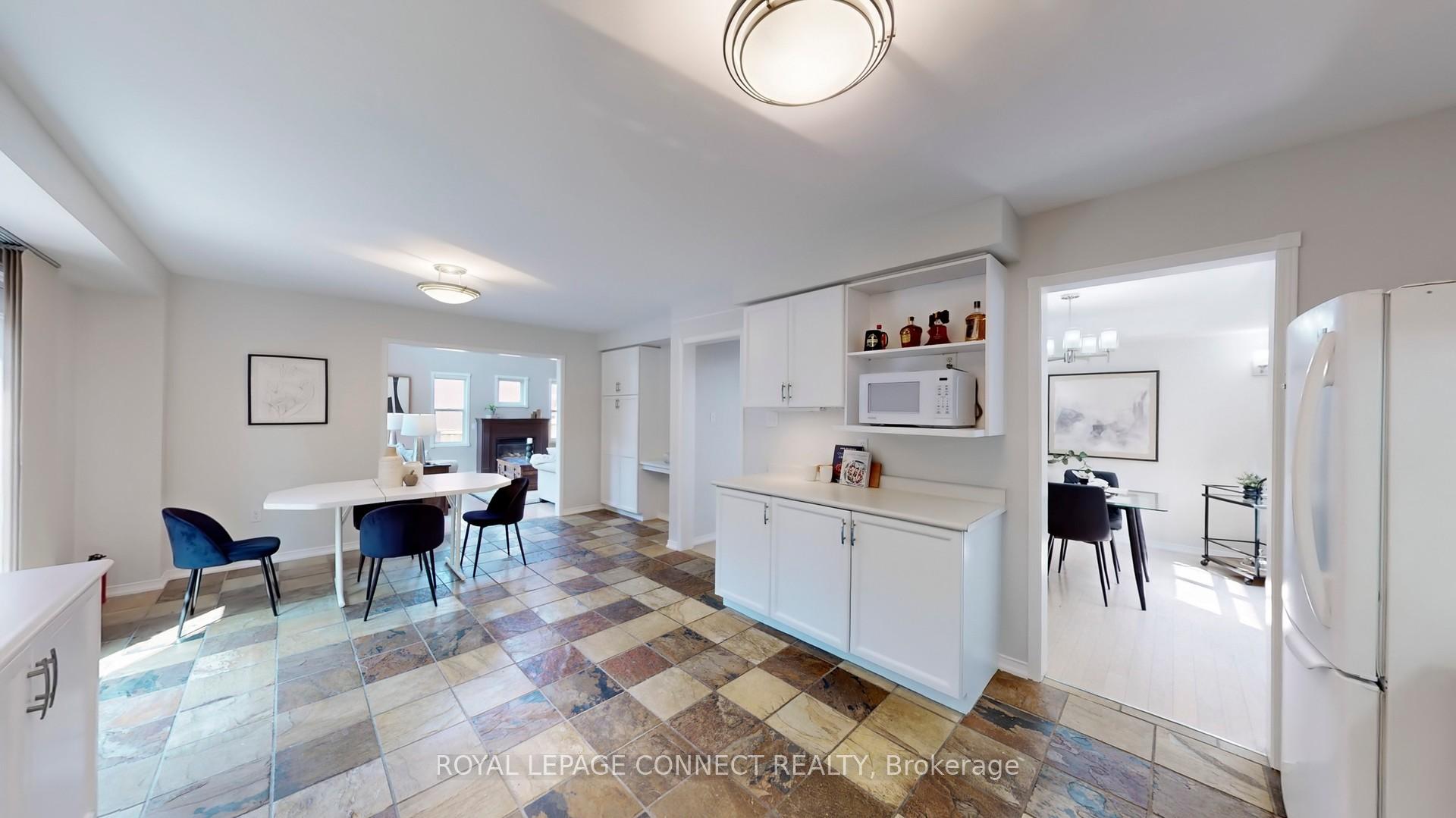 Photo 9 of 68 McBeth Place N, Whitby, Brooklin — HOMEH