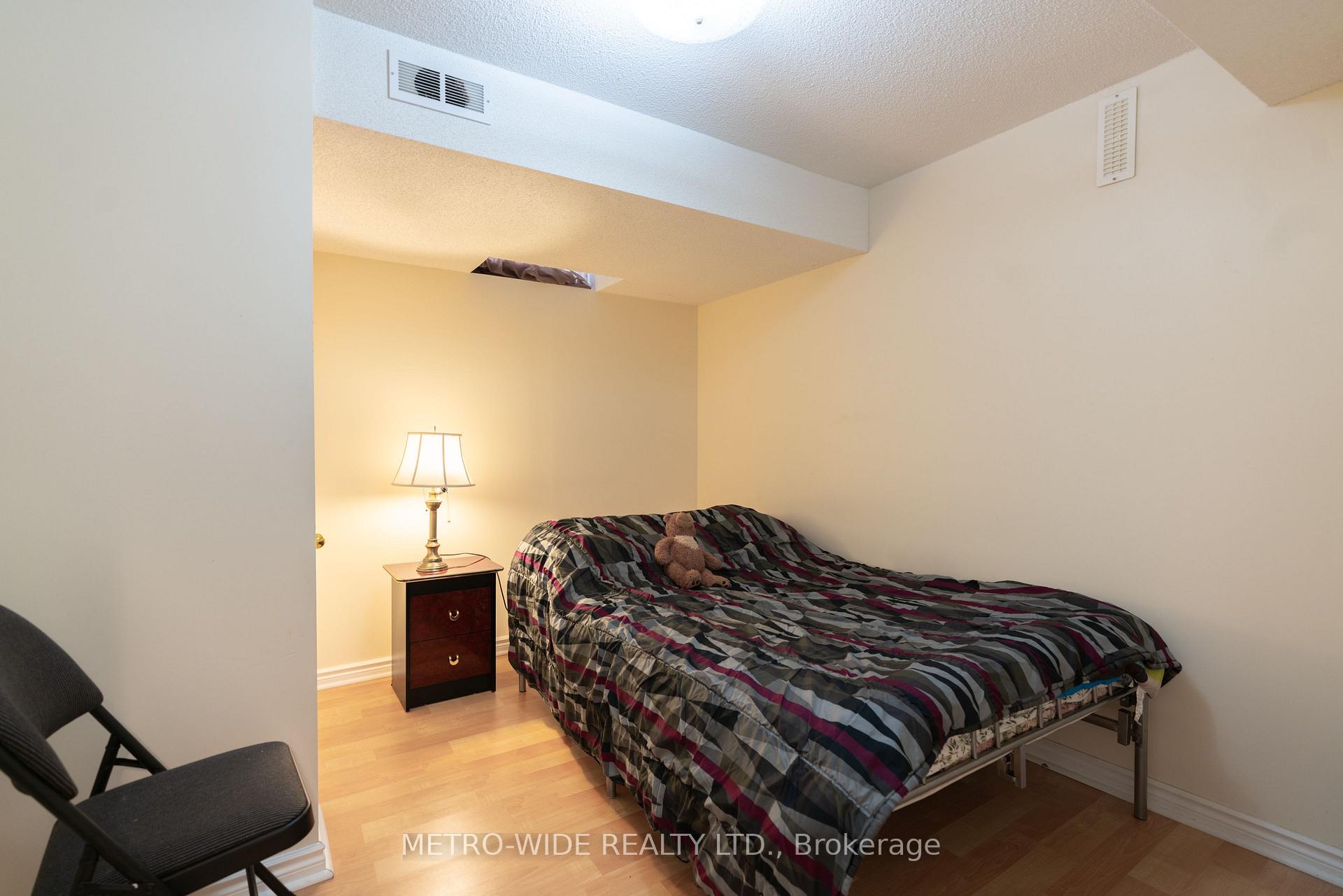 Photo 30 of 52 Hepburn Street, Markham, Milliken Mills East — HOMEH