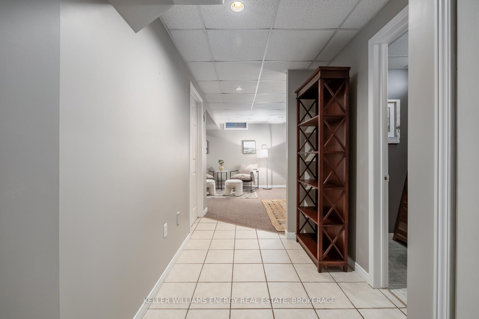Photo 28 of 29 Barlow Court, Clarington, Bowmanville — HOMEH