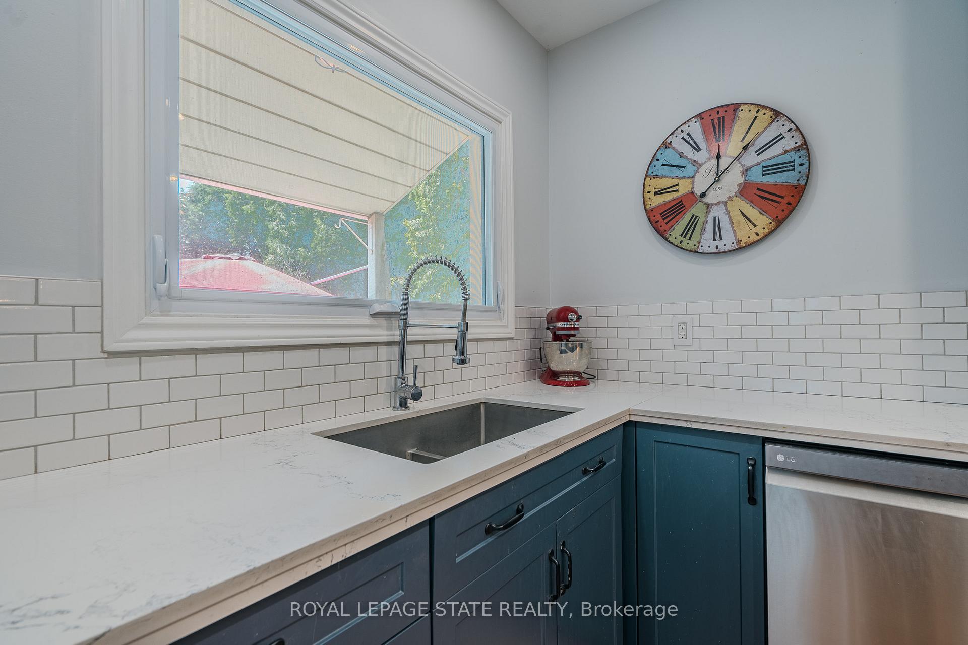 Photo 13 of 2722 Red Maple Avenue, Lincoln, Lincoln Lake — HOMEH