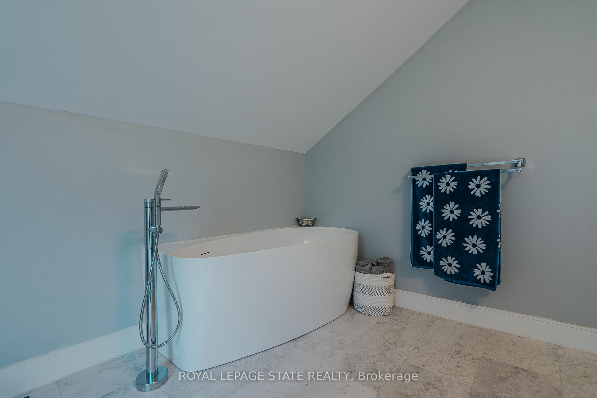 Photo 33 of 2722 Red Maple Avenue, Lincoln, Lincoln Lake — HOMEH