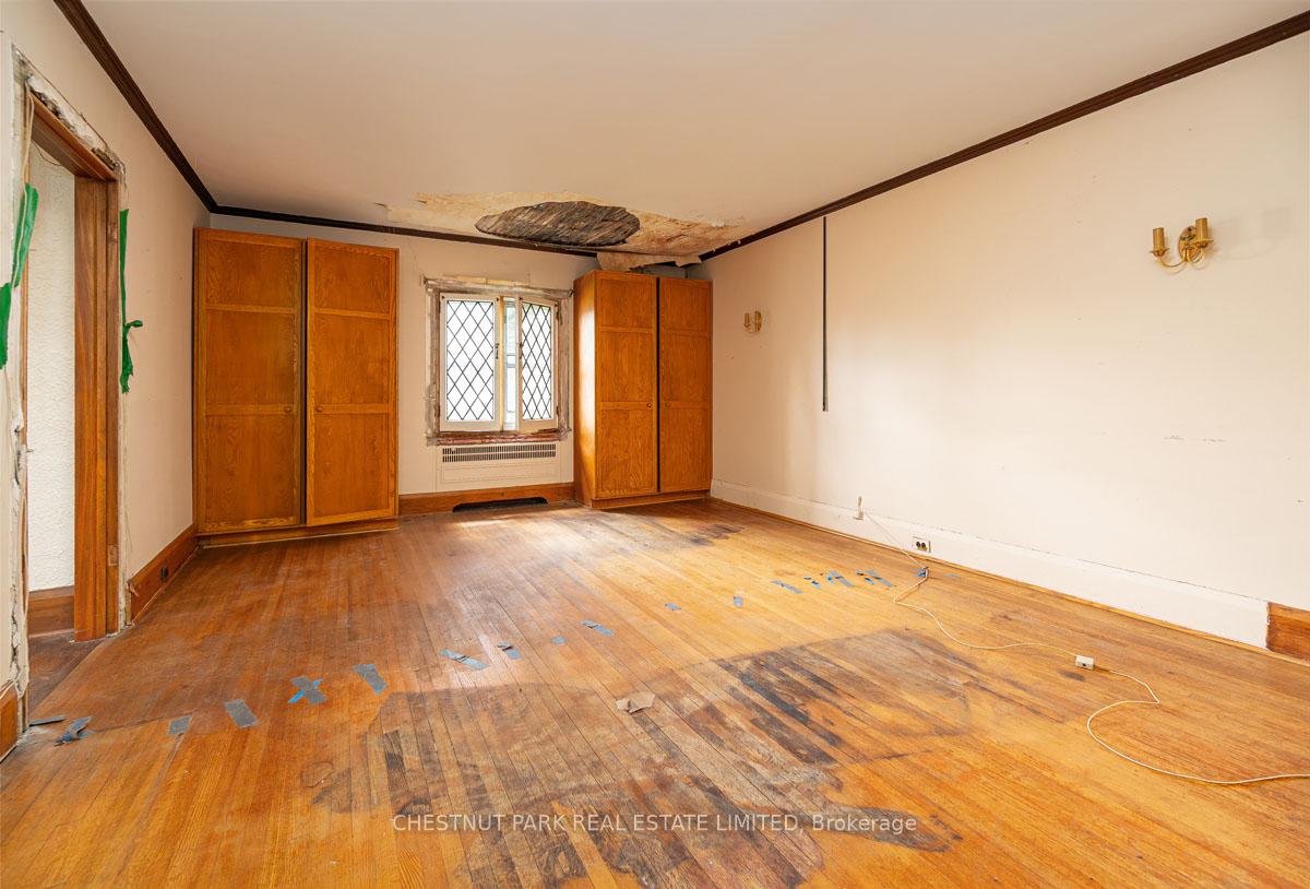 Photo 14 of 4 Elderwood Drive, Toronto, Forest Hill South — HOMEH
