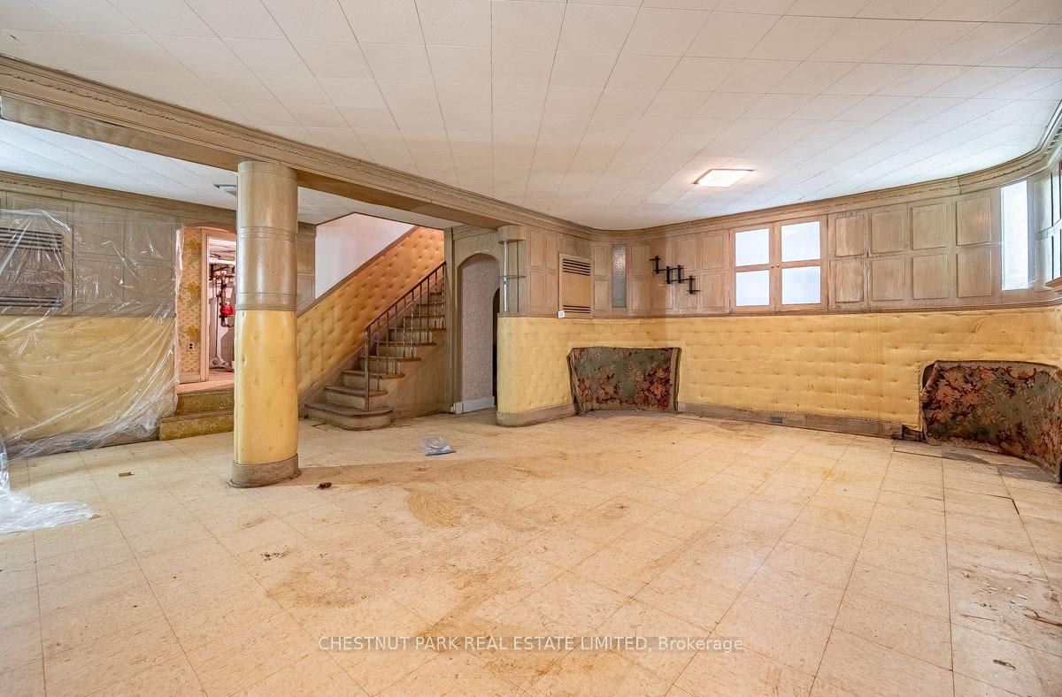 Photo 16 of 4 Elderwood Drive, Toronto, Forest Hill South — HOMEH