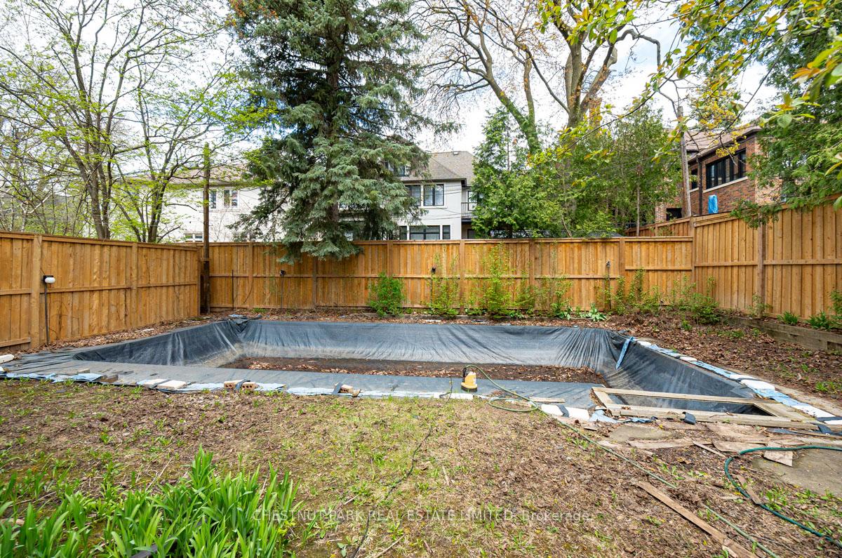 Photo 22 of 4 Elderwood Drive, Toronto, Forest Hill South — HOMEH