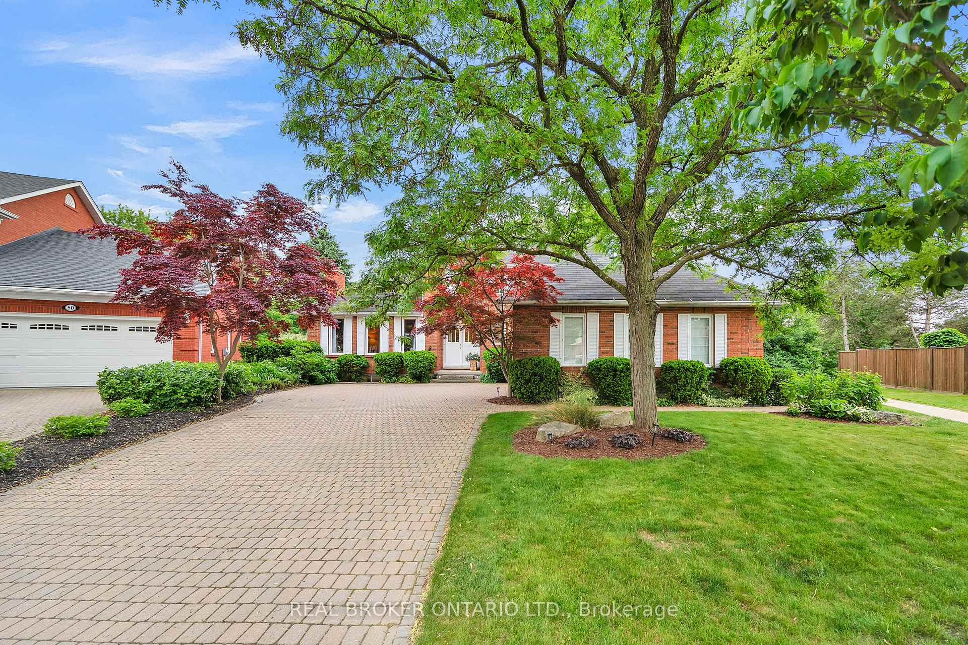 Photo 49 of 54 Burnt Ember Court, Kitchener — HOMEH