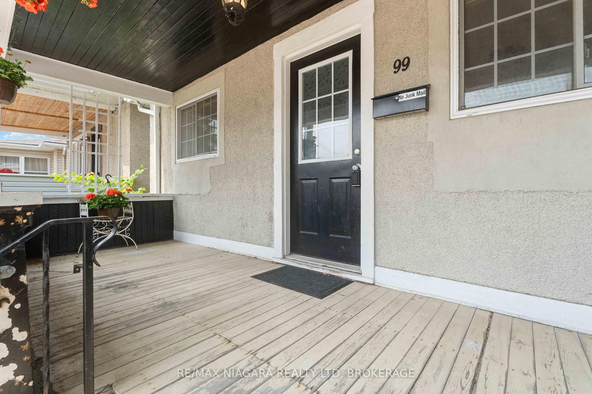 Photo 2 of 99 Vale Avenue, St. Catharines, Downtown — HOMEH