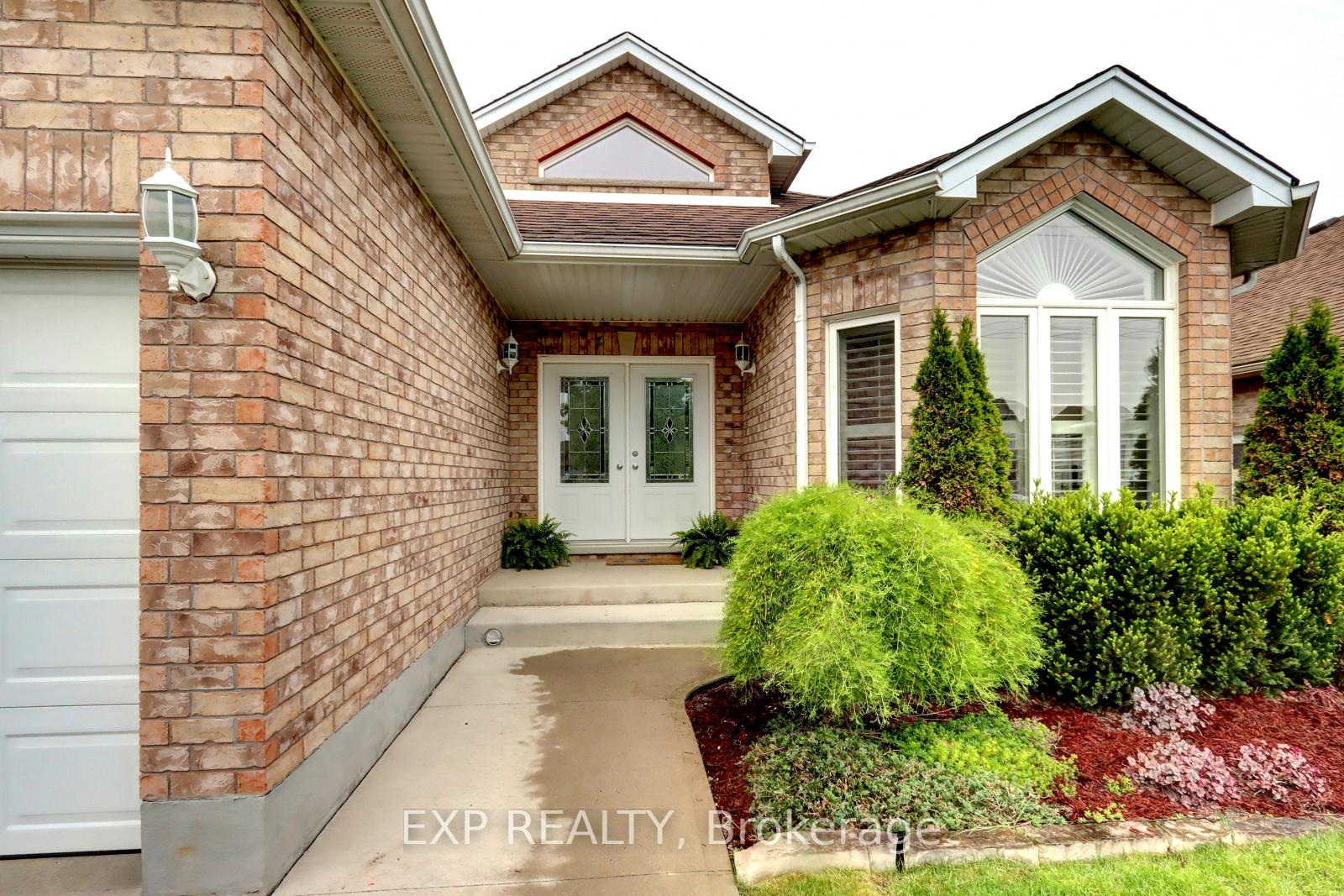 Photo 2 of 383 Eastview Road, Guelph, Grange Road — HOMEH