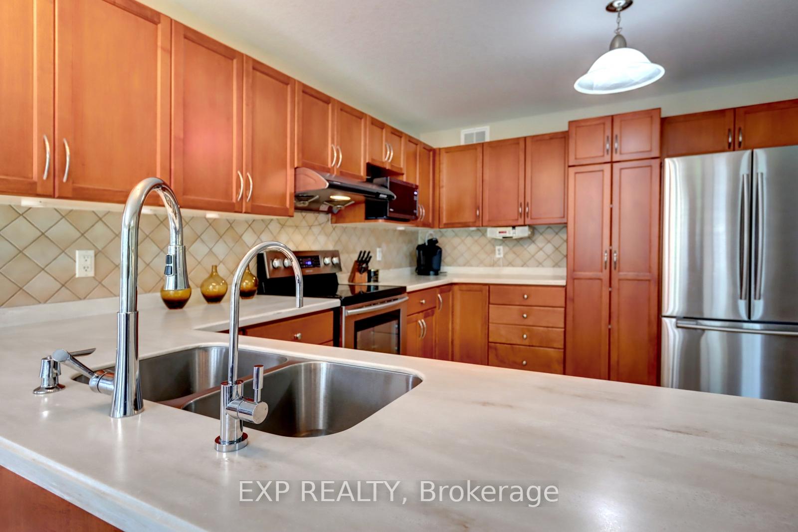 Photo 32 of 383 Eastview Road, Guelph, Grange Road — HOMEH