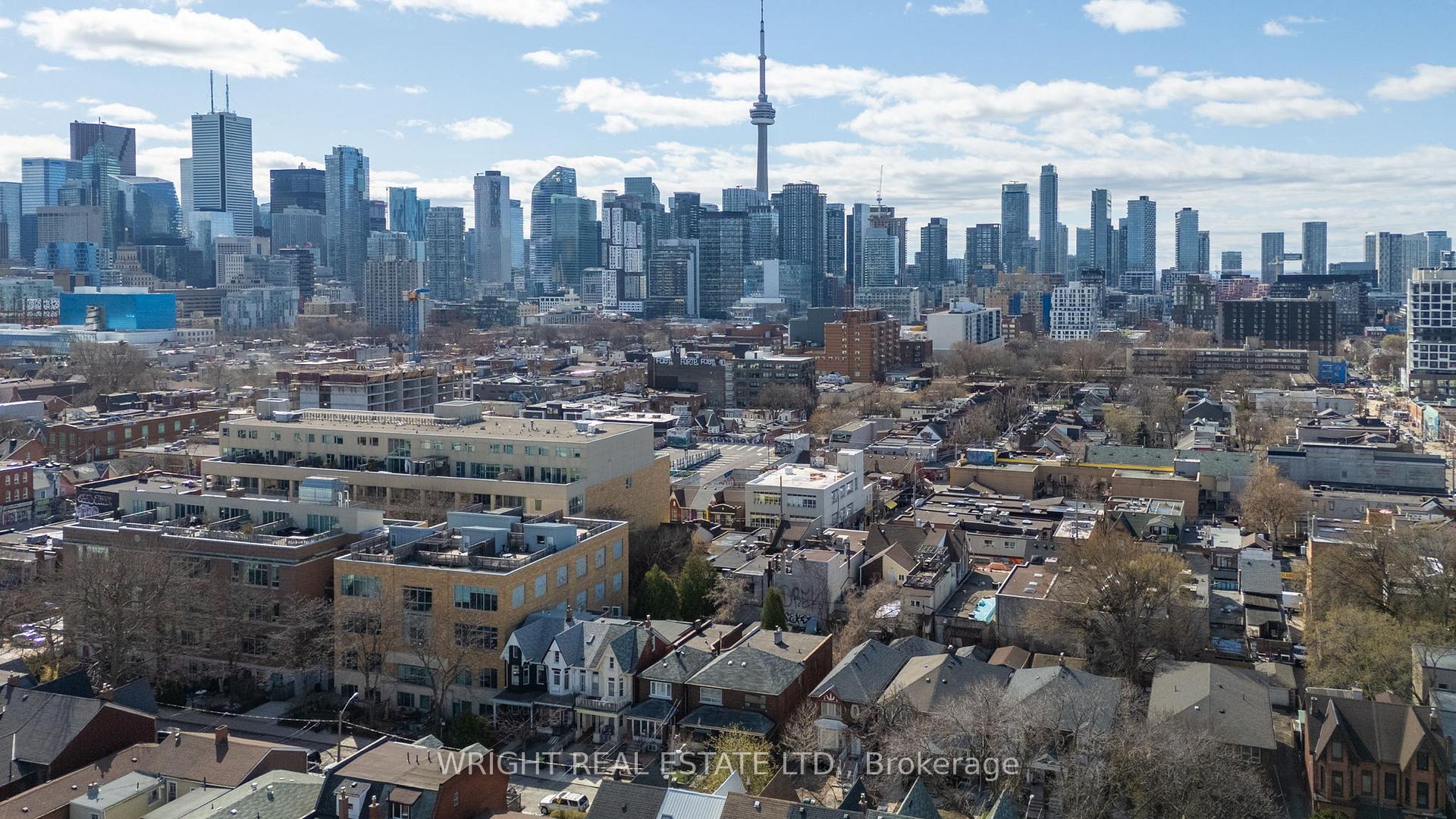 Photo 23 of 39 Nassau Street, Toronto, Kensington-Chinatown — HOMEH
