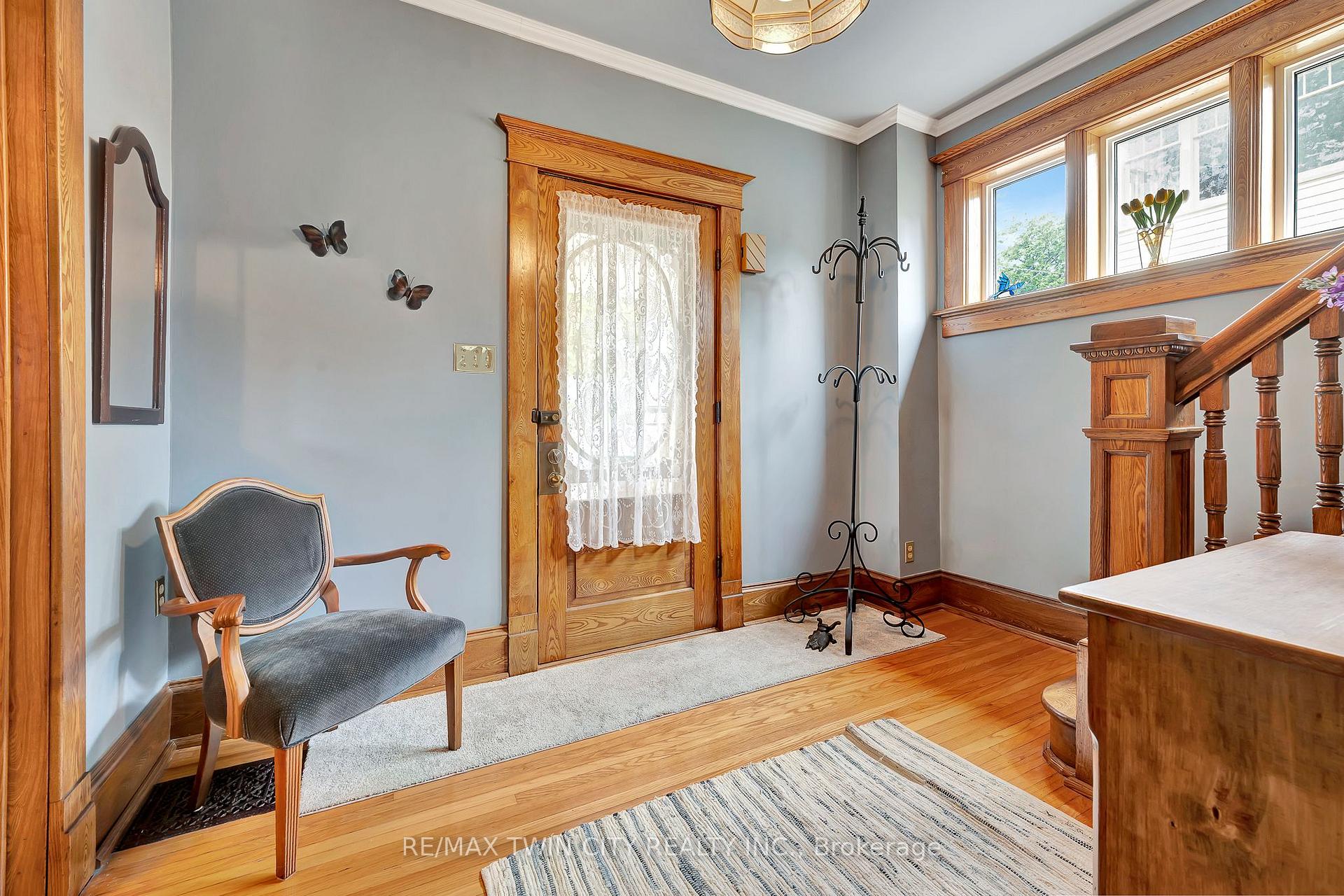 Photo 4 of 69 Shanley Street, Kitchener — HOMEH