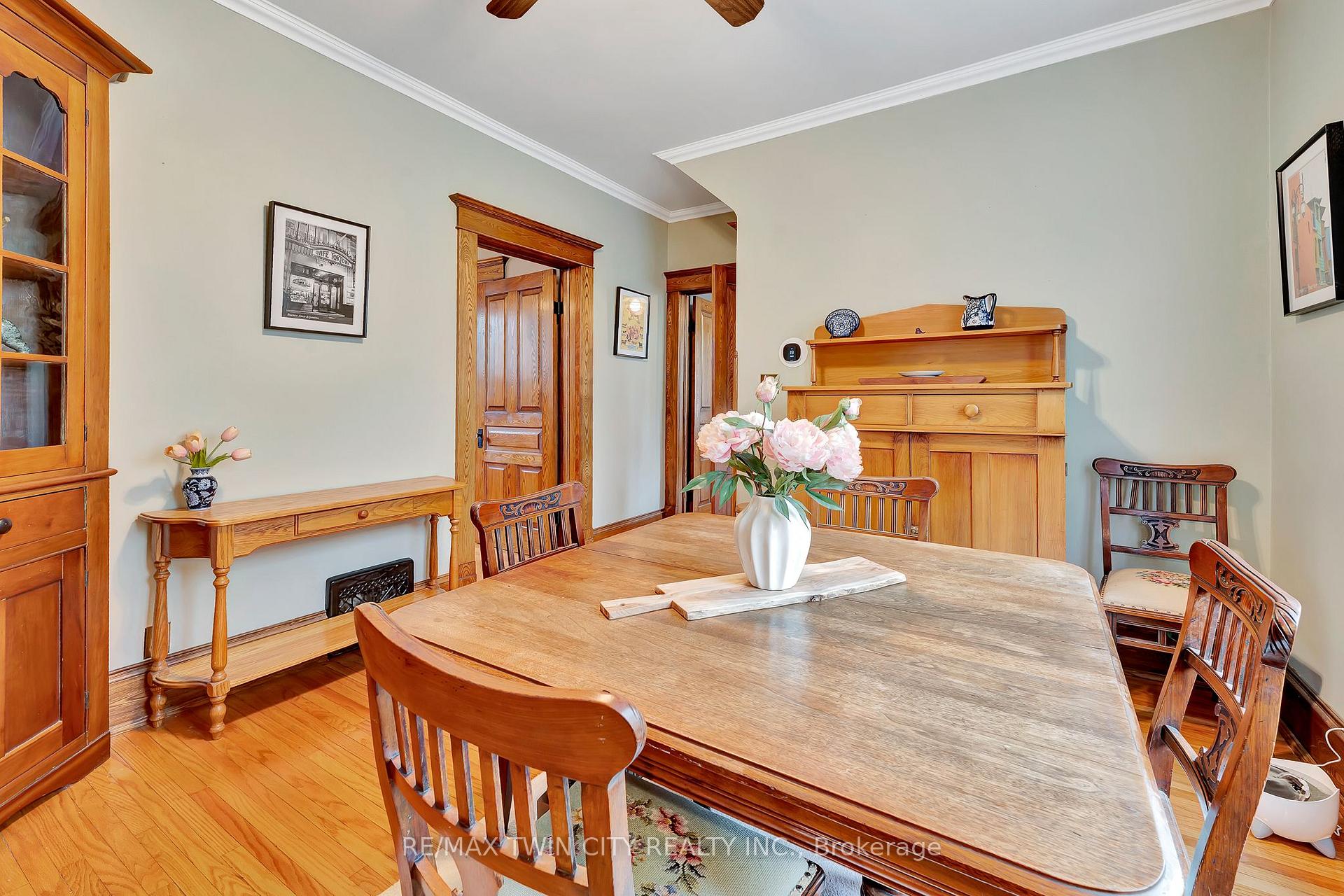 Photo 8 of 69 Shanley Street, Kitchener — HOMEH