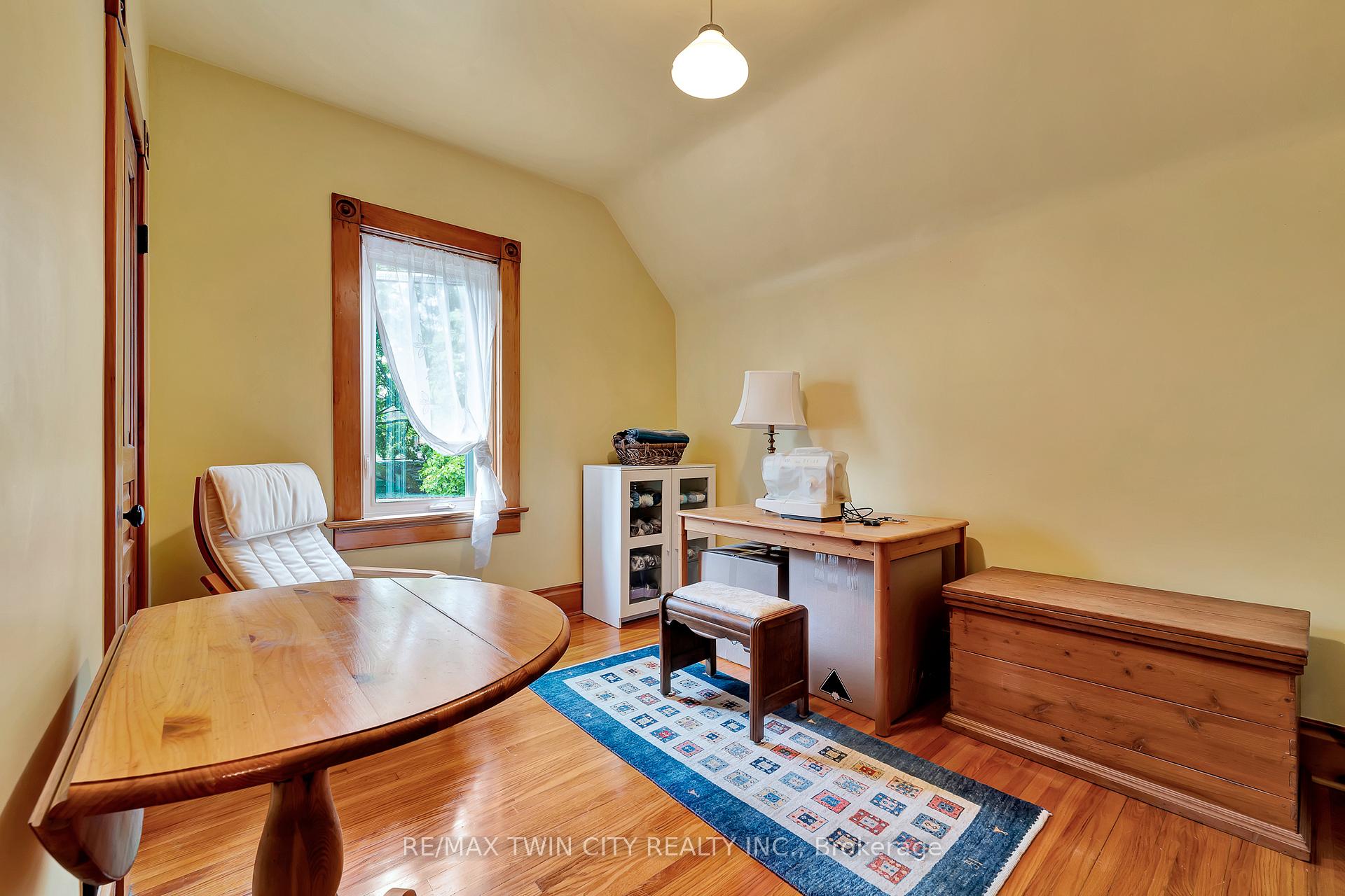 Photo 6 of 69 Shanley Street, Kitchener — HOMEH