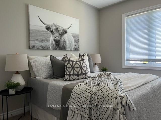 Photo 16 of 4 Katerson Lane, Clarington, Courtice — HOMEH