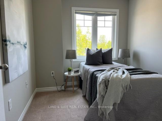Photo 14 of 4 Katerson Lane, Clarington, Courtice — HOMEH