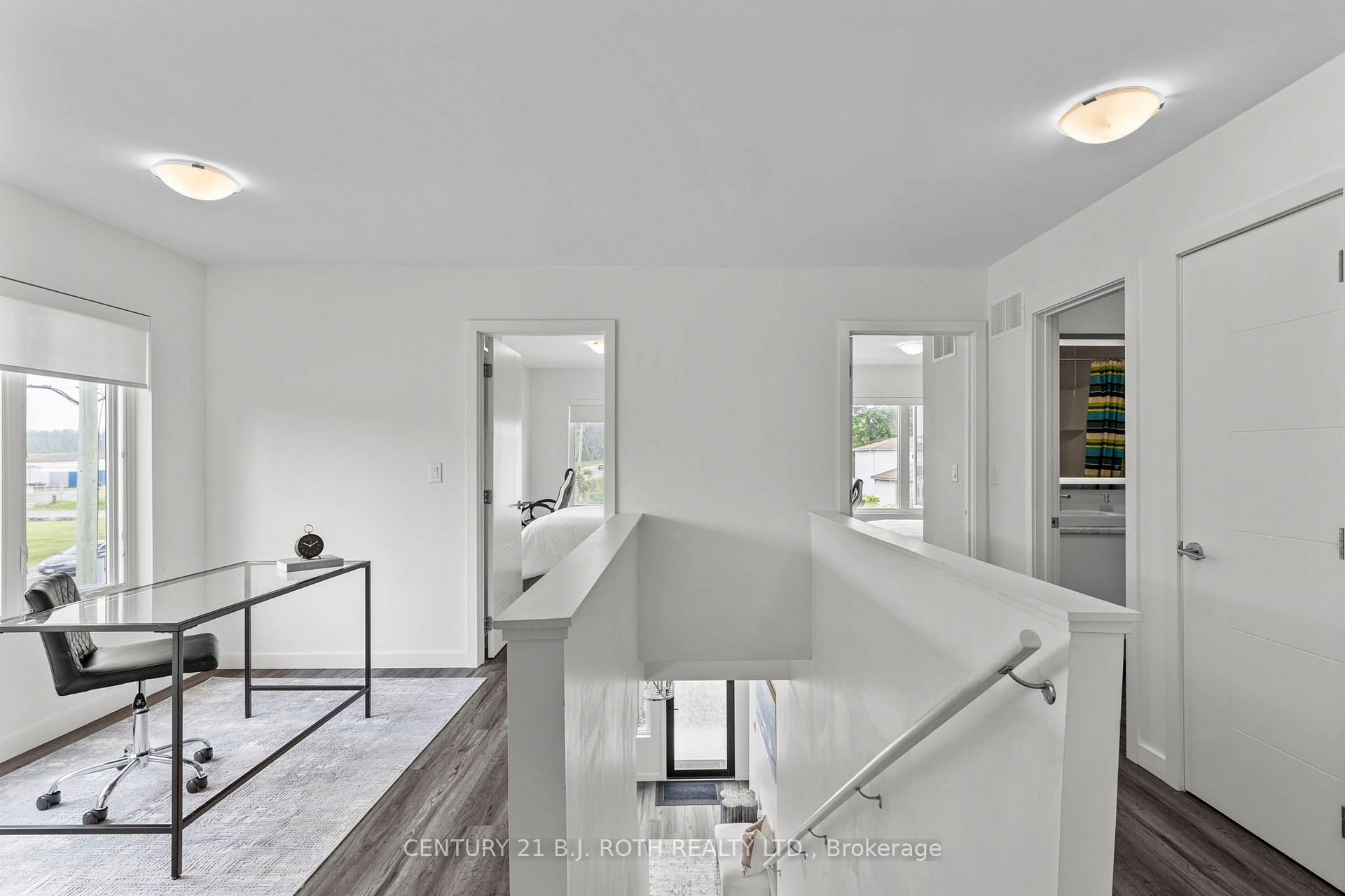 Photo 22 of 152 Athabaska Road, Barrie, Holly — HOMEH
