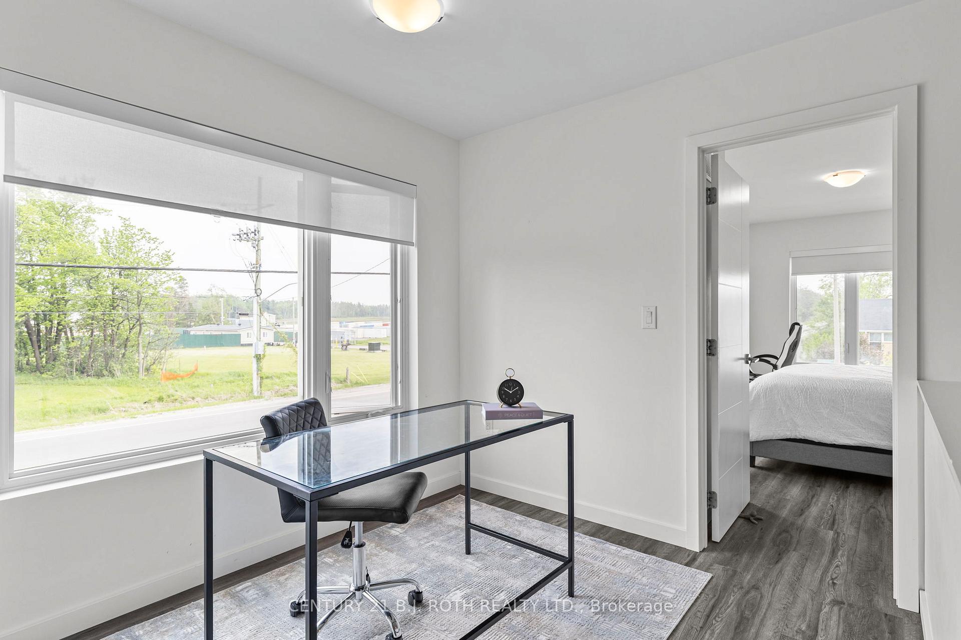 Photo 12 of 152 Athabaska Road, Barrie, Holly — HOMEH