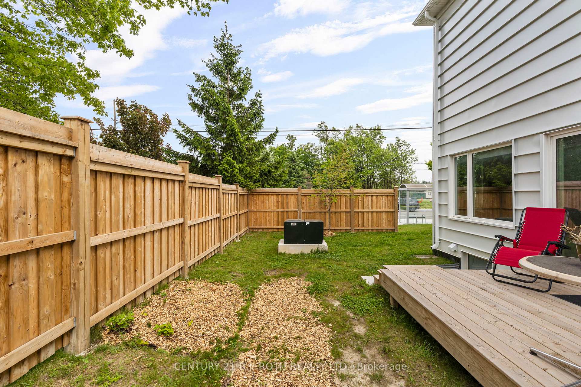 Photo 37 of 152 Athabaska Road, Barrie, Holly — HOMEH
