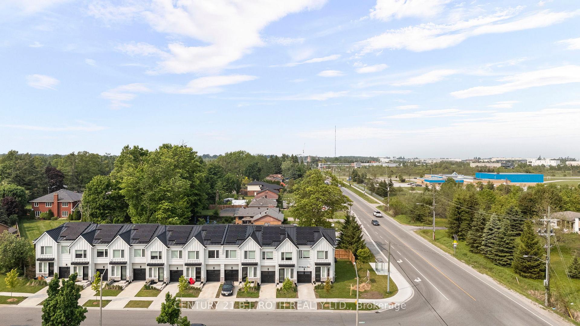 Photo 16 of 152 Athabaska Road, Barrie, Holly — HOMEH