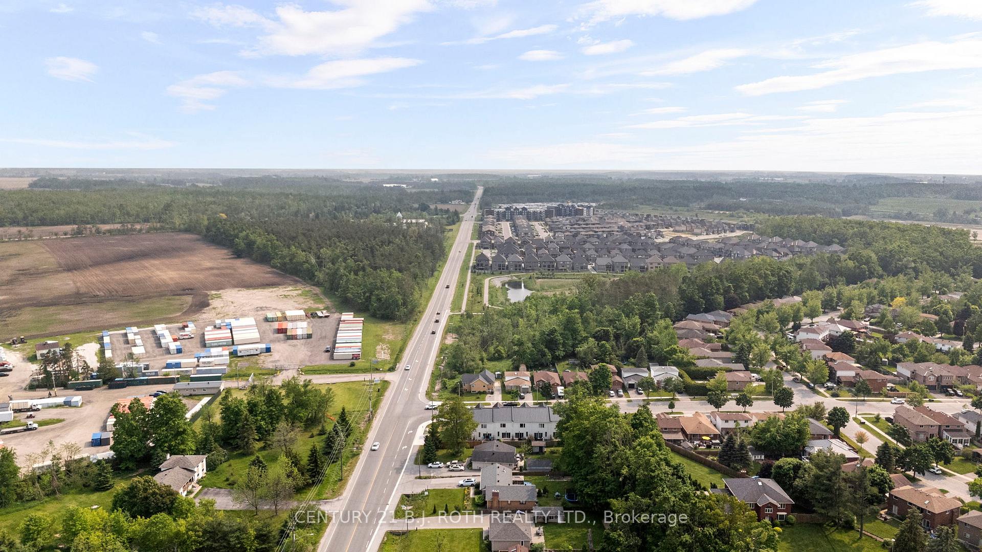 Photo 30 of 152 Athabaska Road, Barrie, Holly — HOMEH