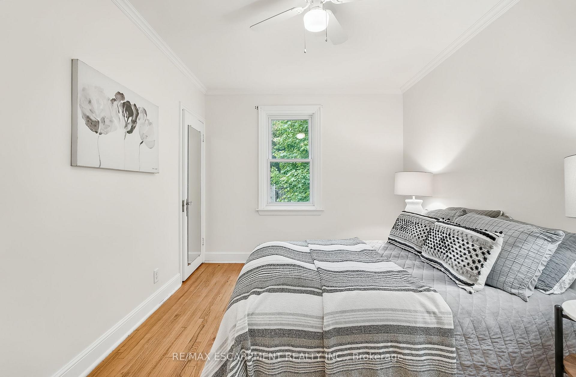 Photo 20 of 117 Norwood Road, Hamilton, Westdale — HOMEH