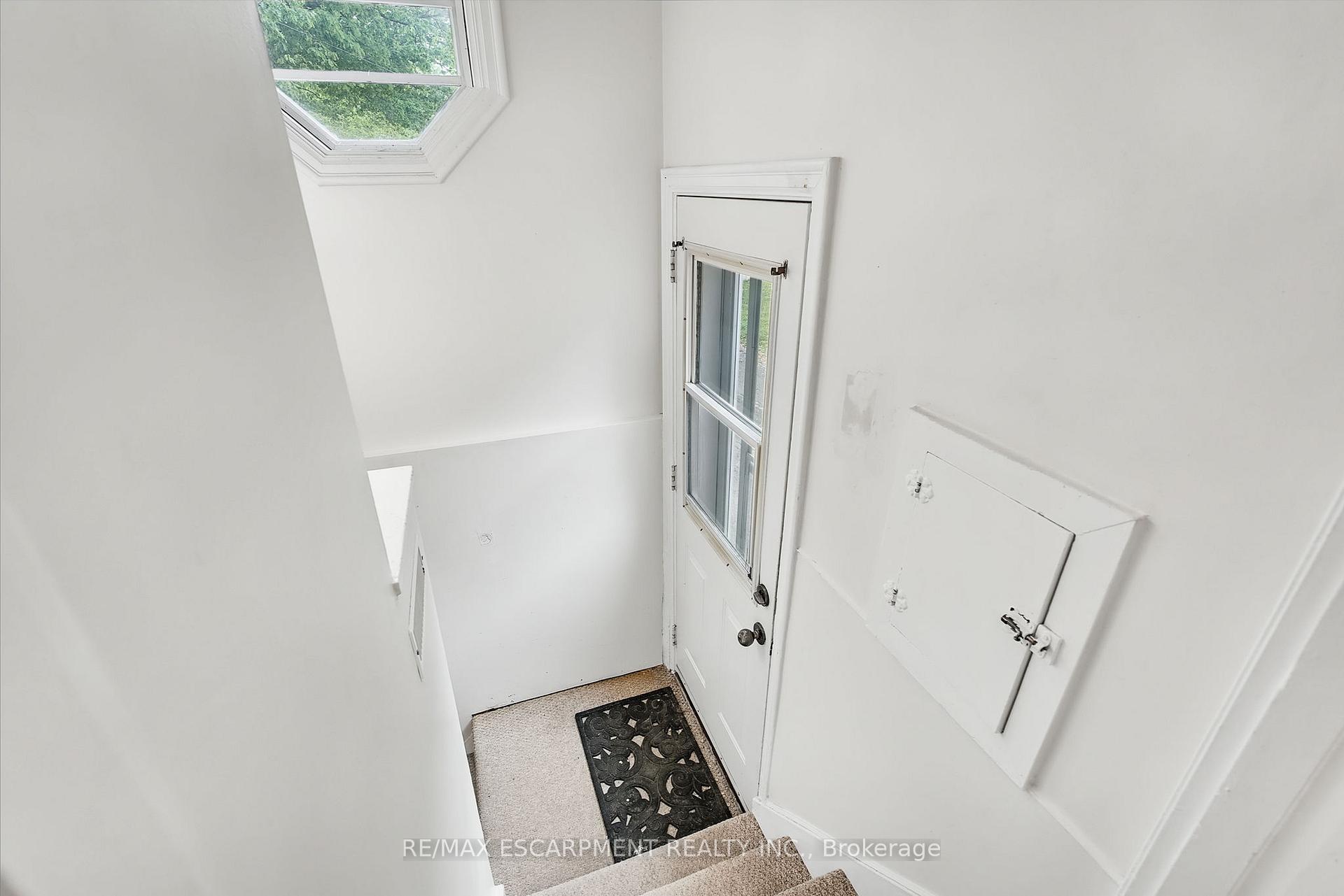 Photo 28 of 117 Norwood Road, Hamilton, Westdale — HOMEH