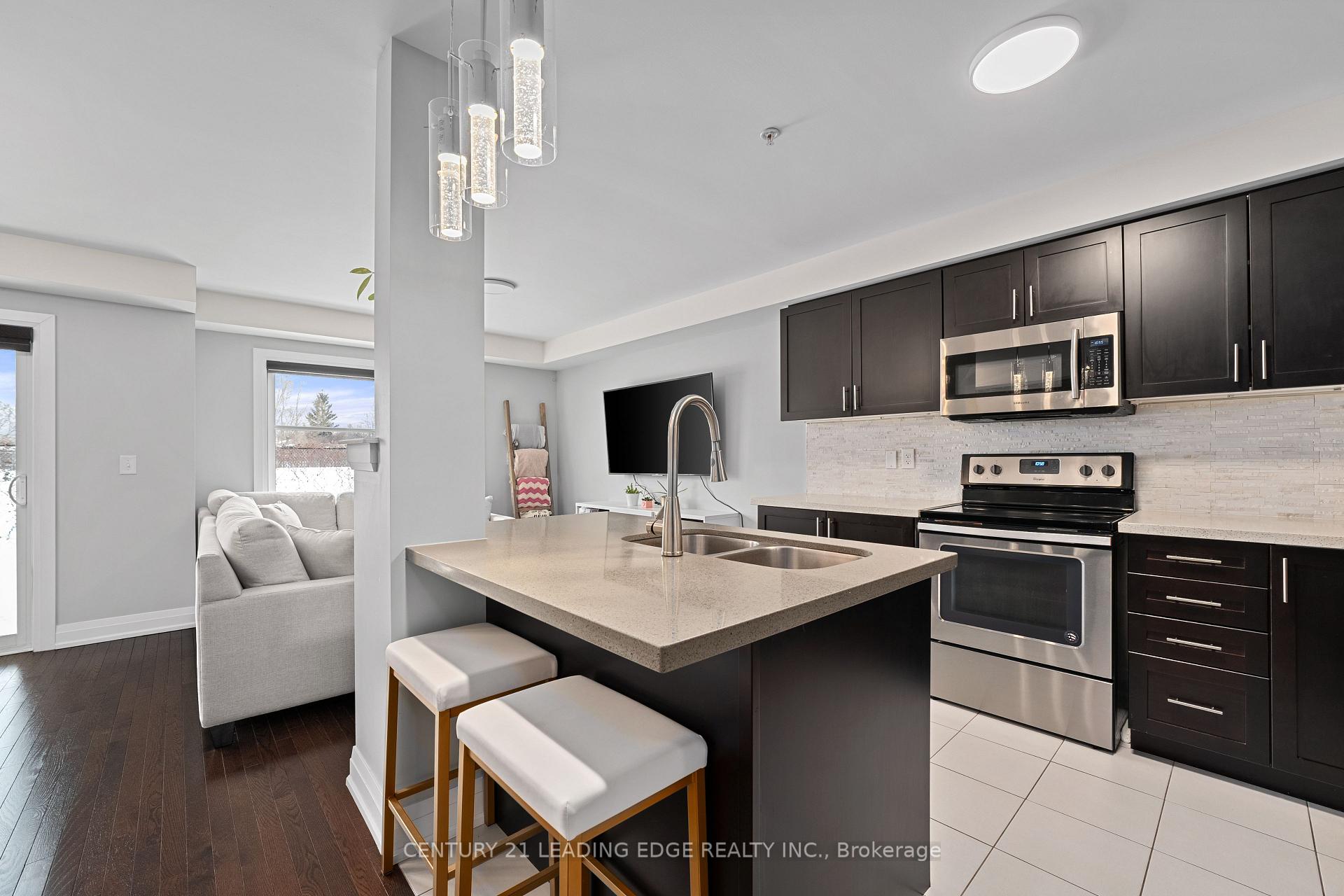 Photo 15 of 46 Jerseyville Way, Whitby, Downtown Whitby — HOMEH