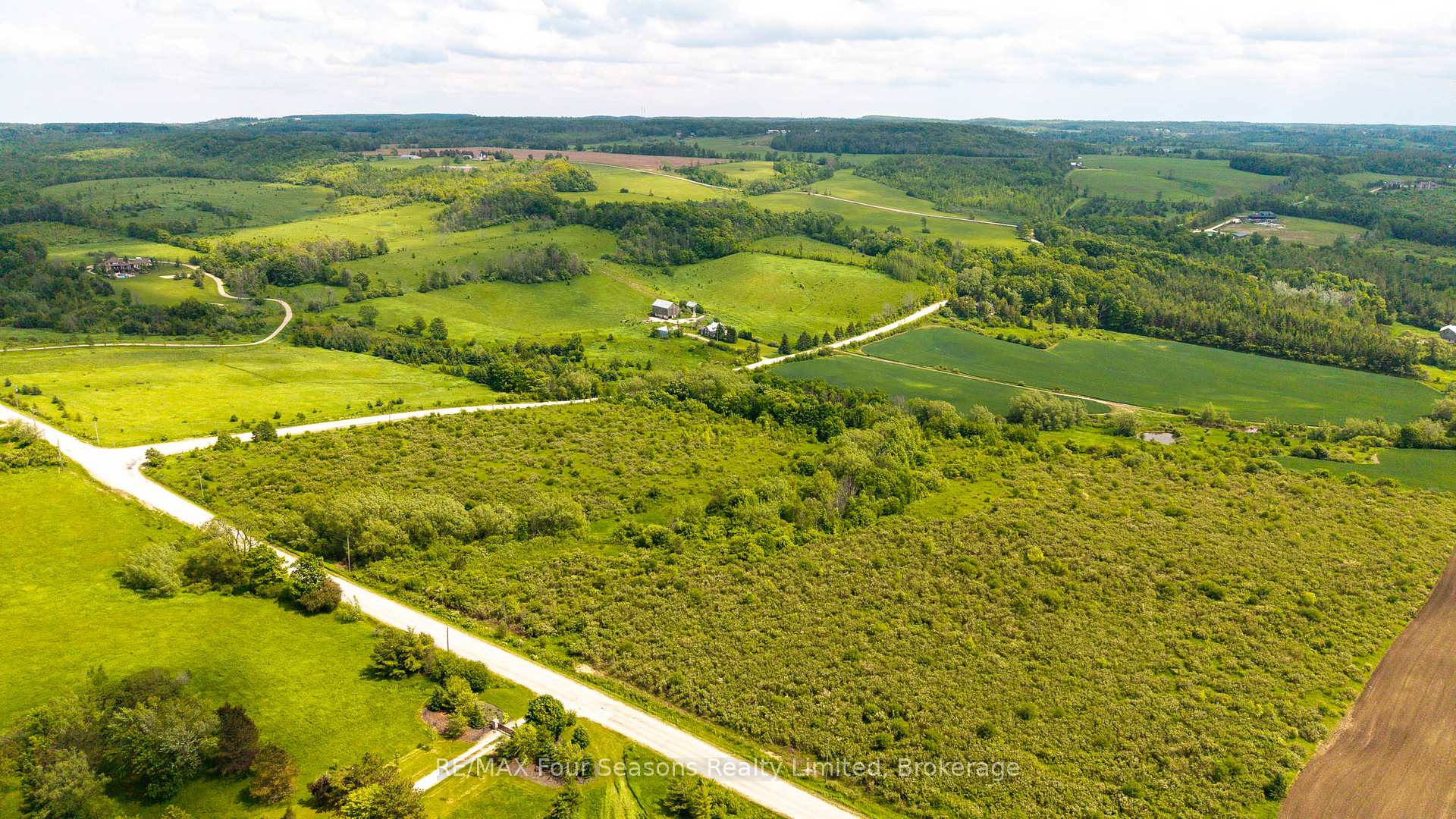 Photo 2 of CON 7 21 Side Road, Blue Mountains — HOMEH