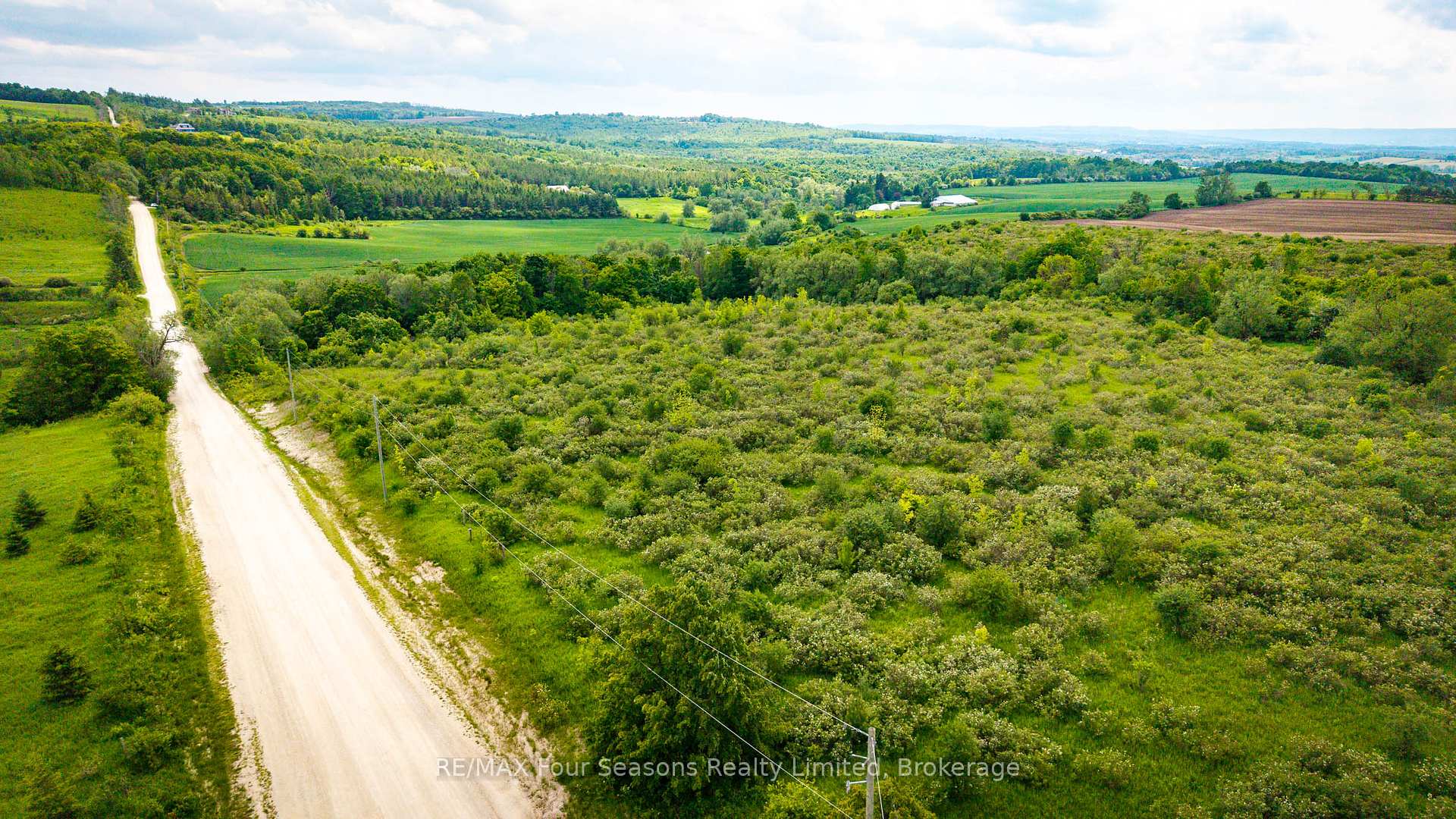 Photo 13 of CON 7 21 Side Road, Blue Mountains — HOMEH