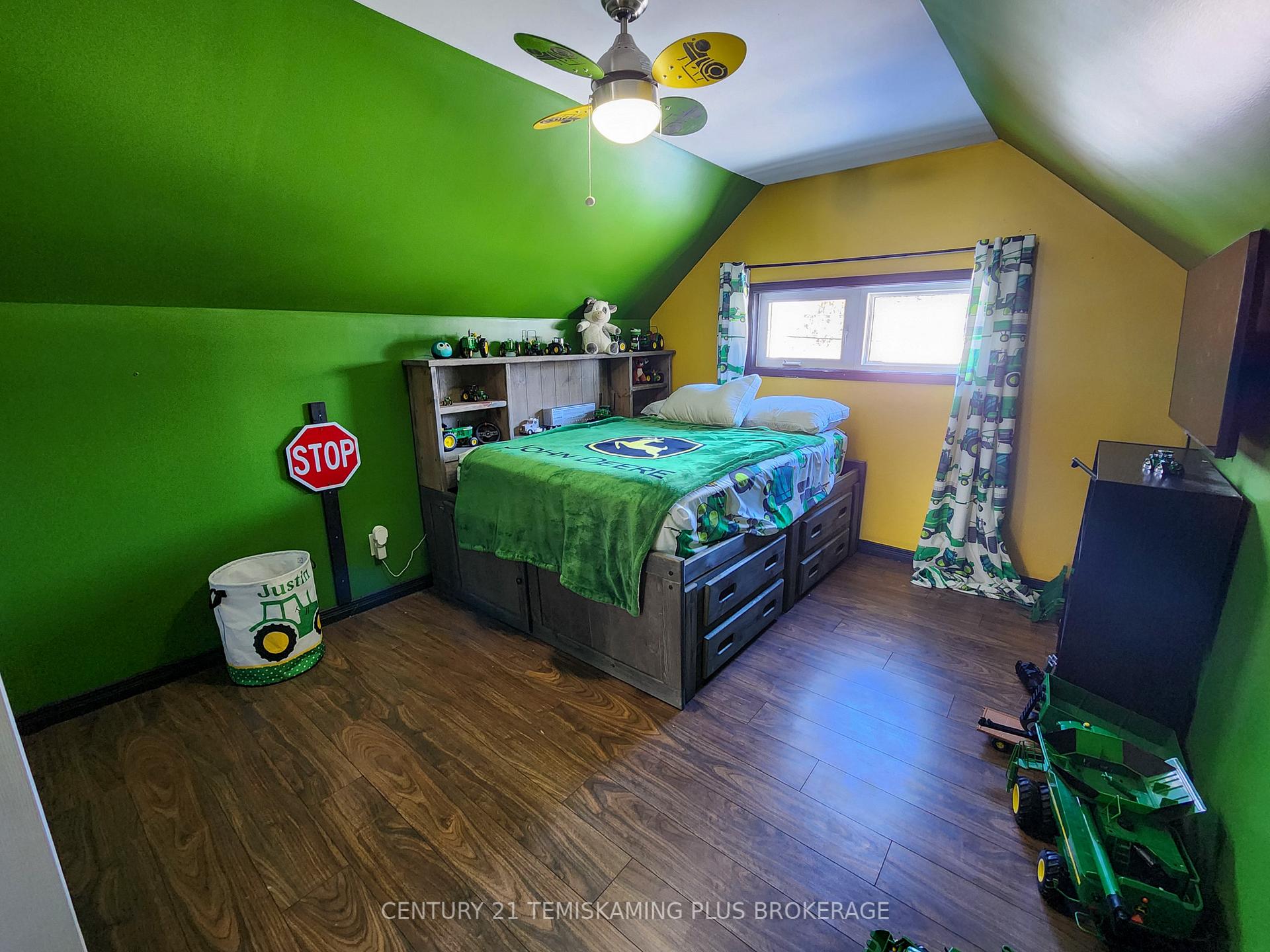 Photo 20 of 42 5th Avenue, Englehart — HOMEH